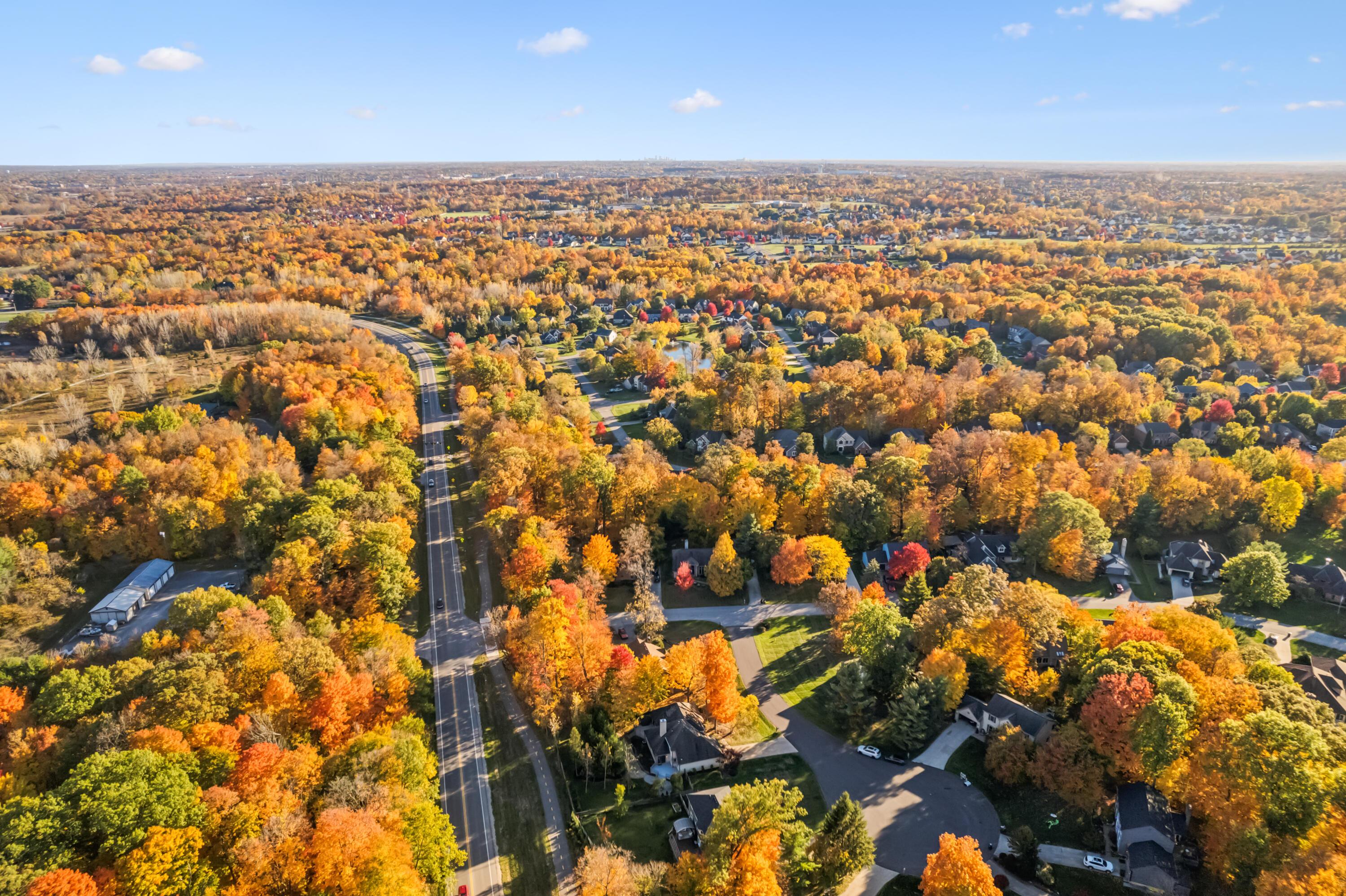 6021 Woodbrook Court