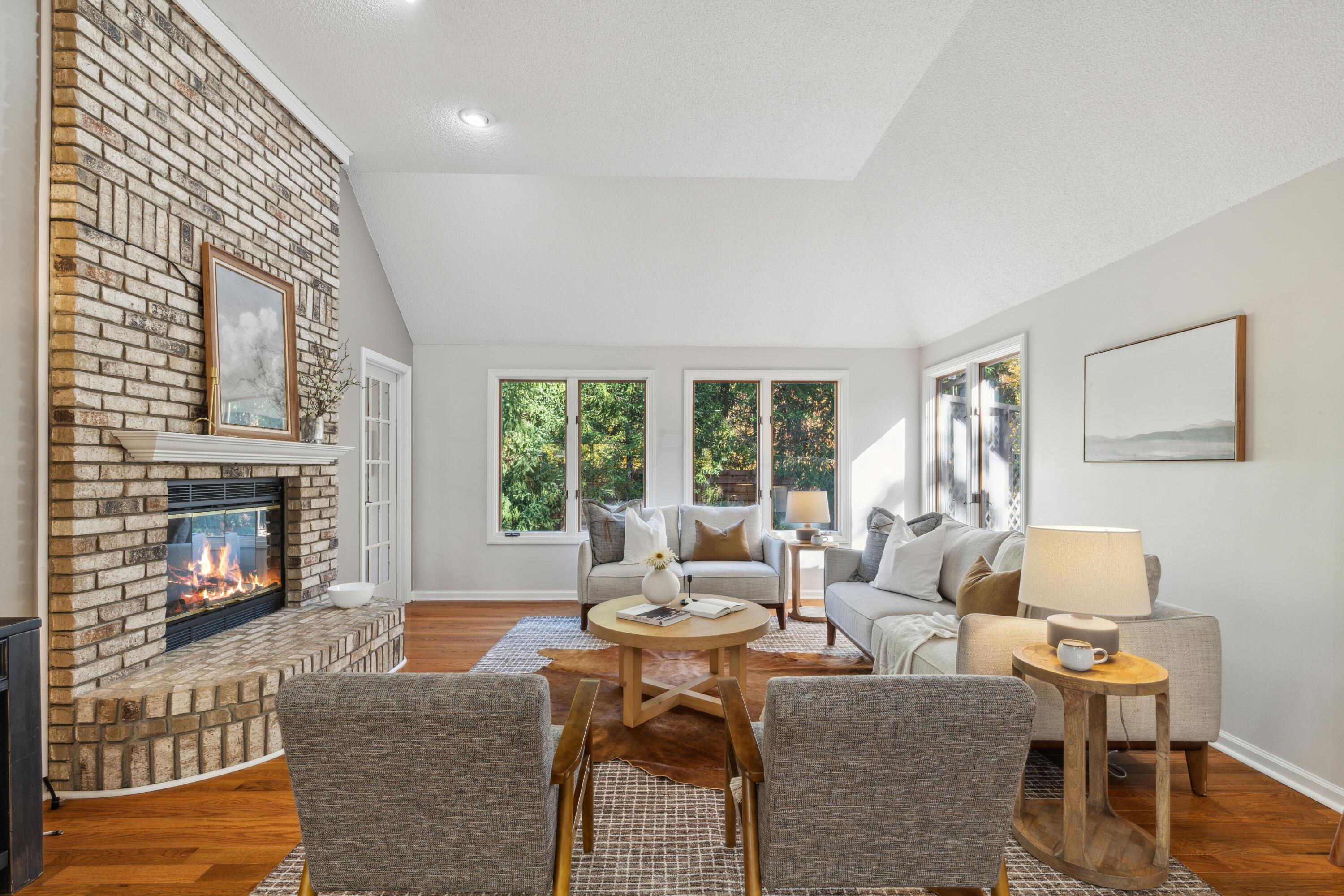 6021 Woodbrook Court