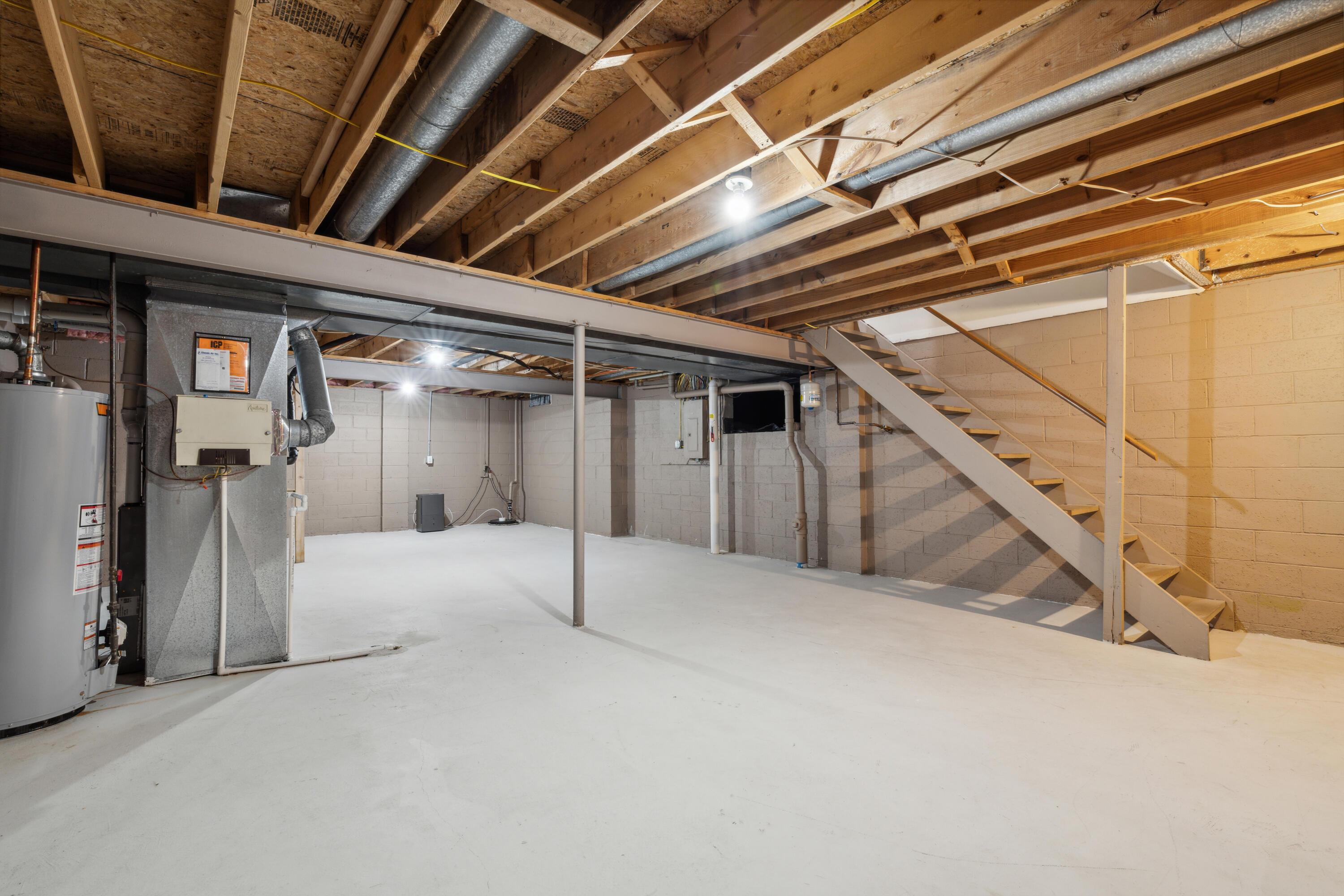 6021 Woodbrook Court