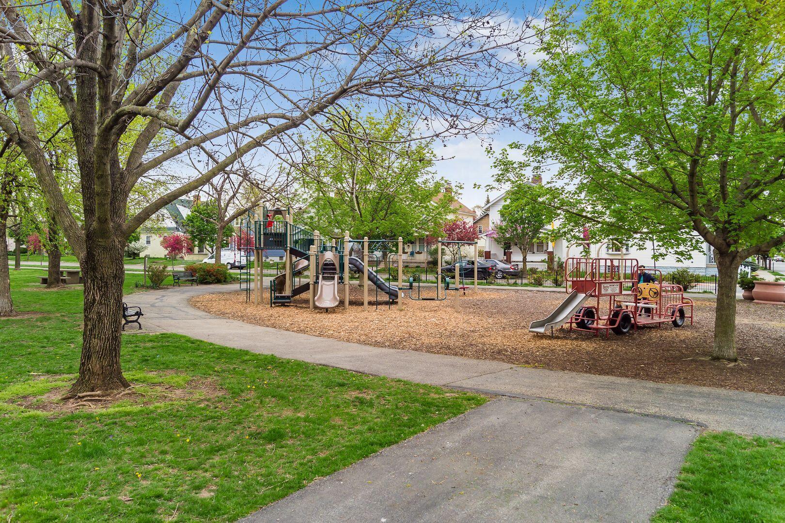 262 E Morrill Avenue