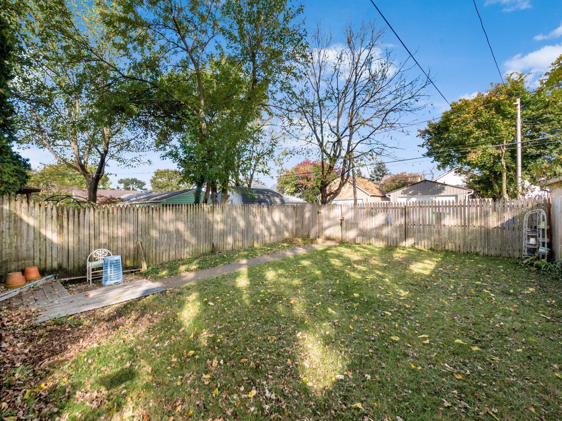 262 E Morrill Avenue
