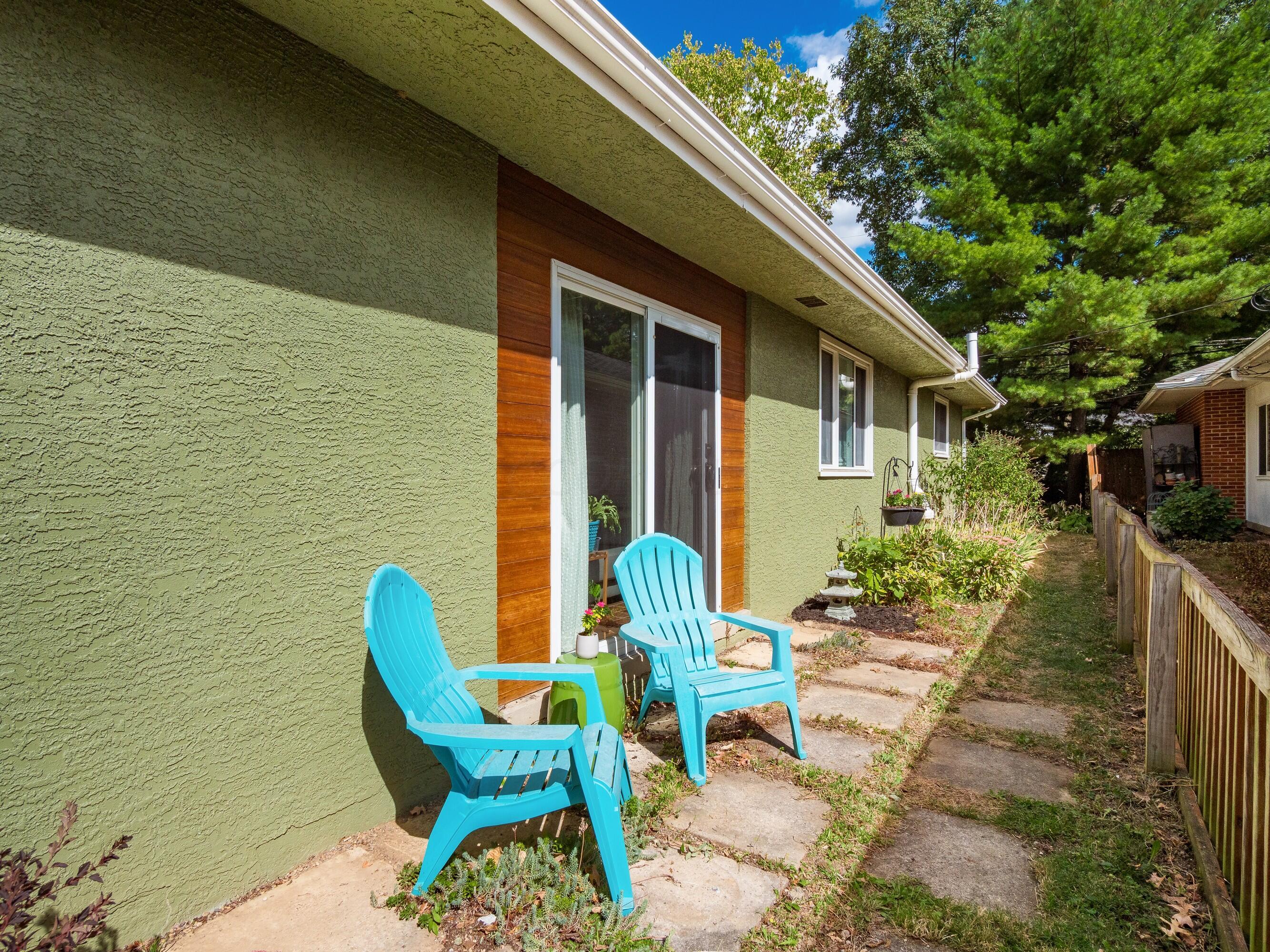 158 S Broadleigh Road