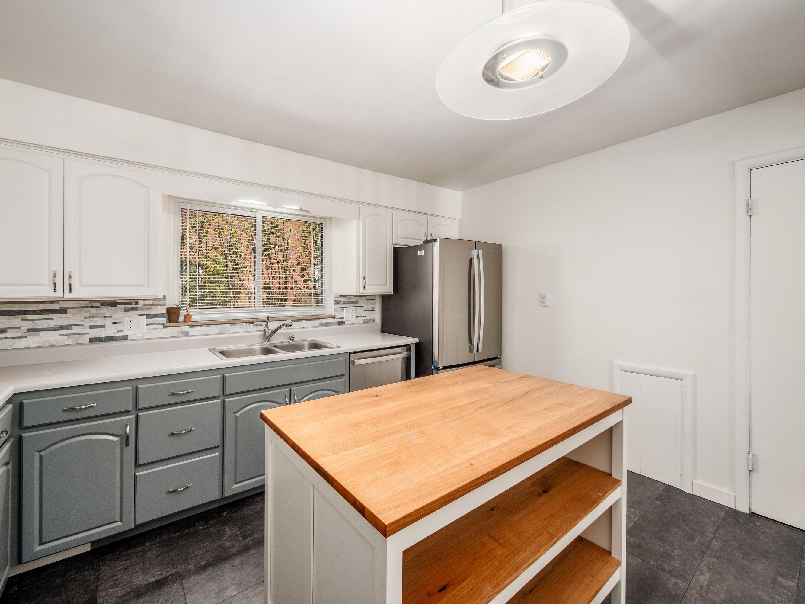 158 S Broadleigh Road