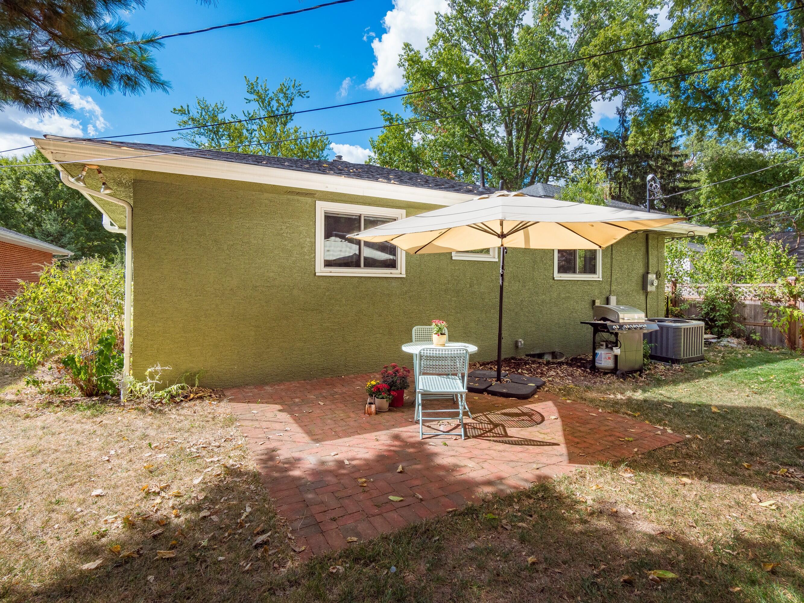 158 S Broadleigh Road