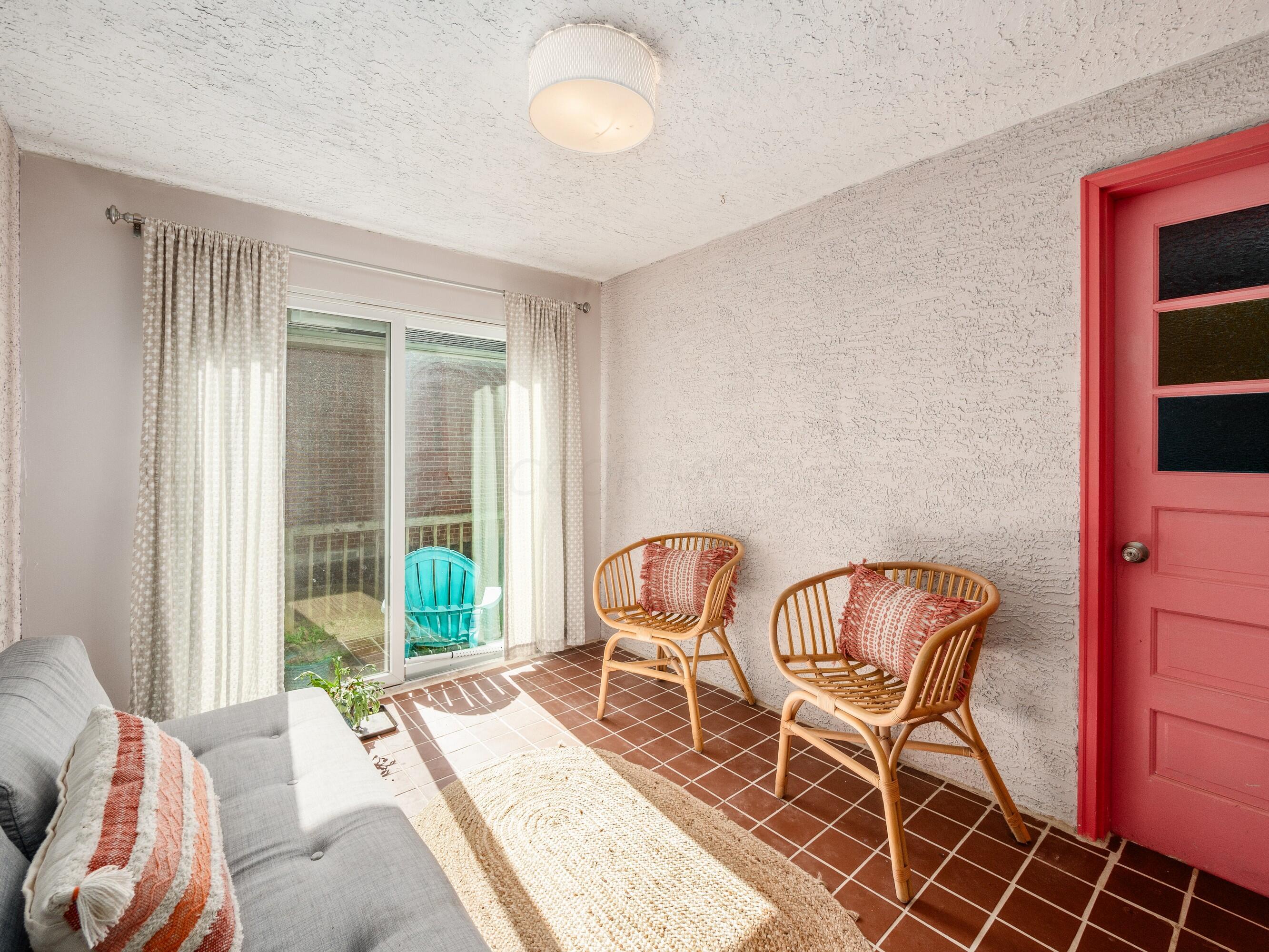 158 S Broadleigh Road