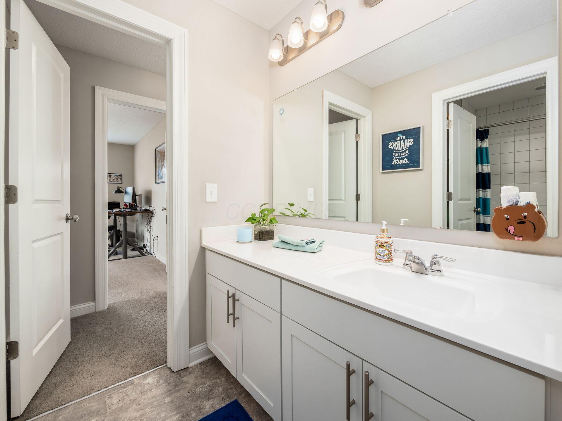 5622 Ballantrae Woods Drive