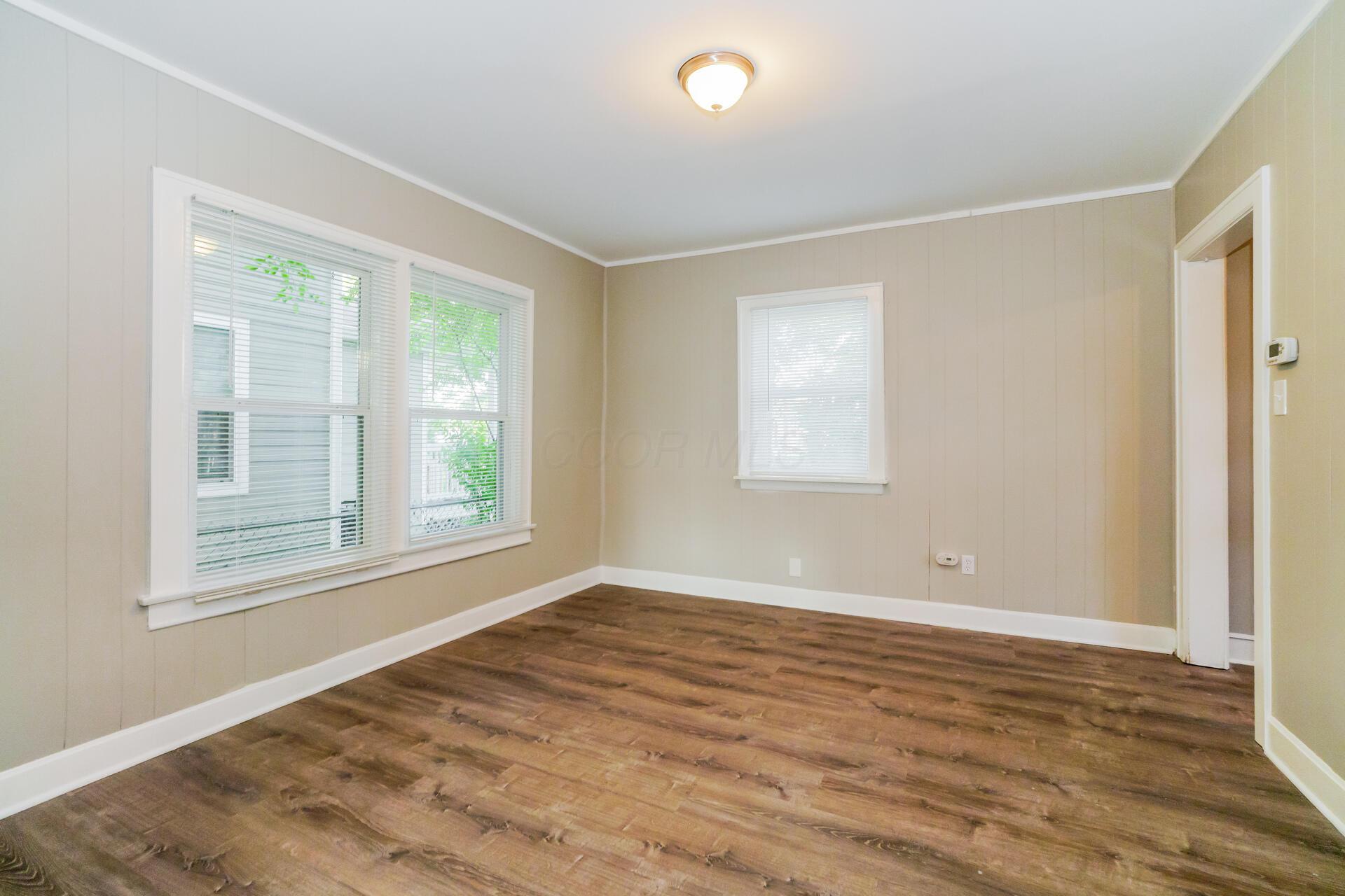 221 Columbian Avenue