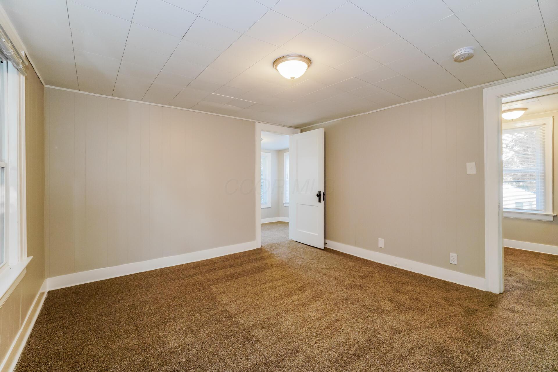 221 Columbian Avenue