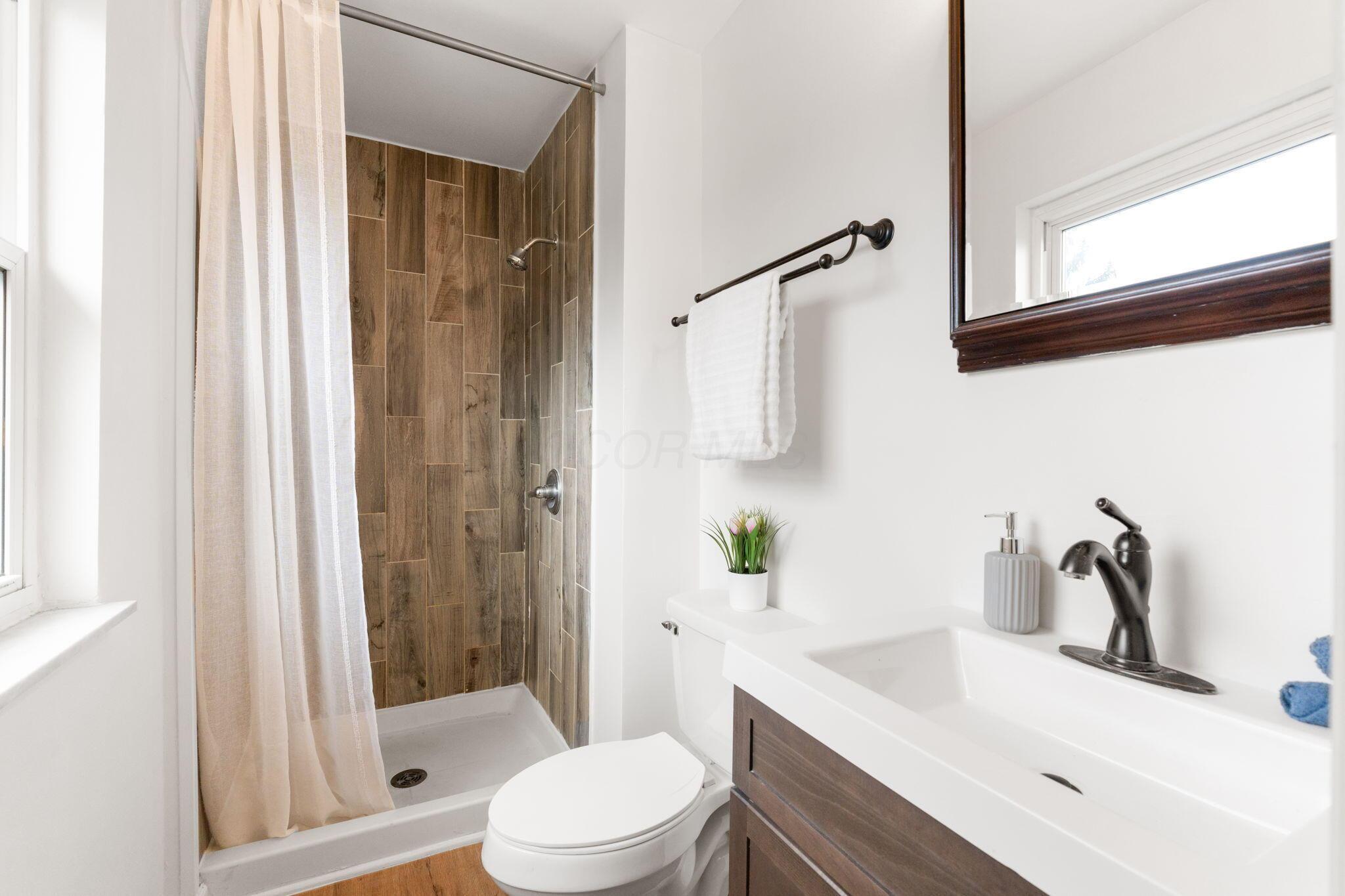 4822 Leybourne Drive