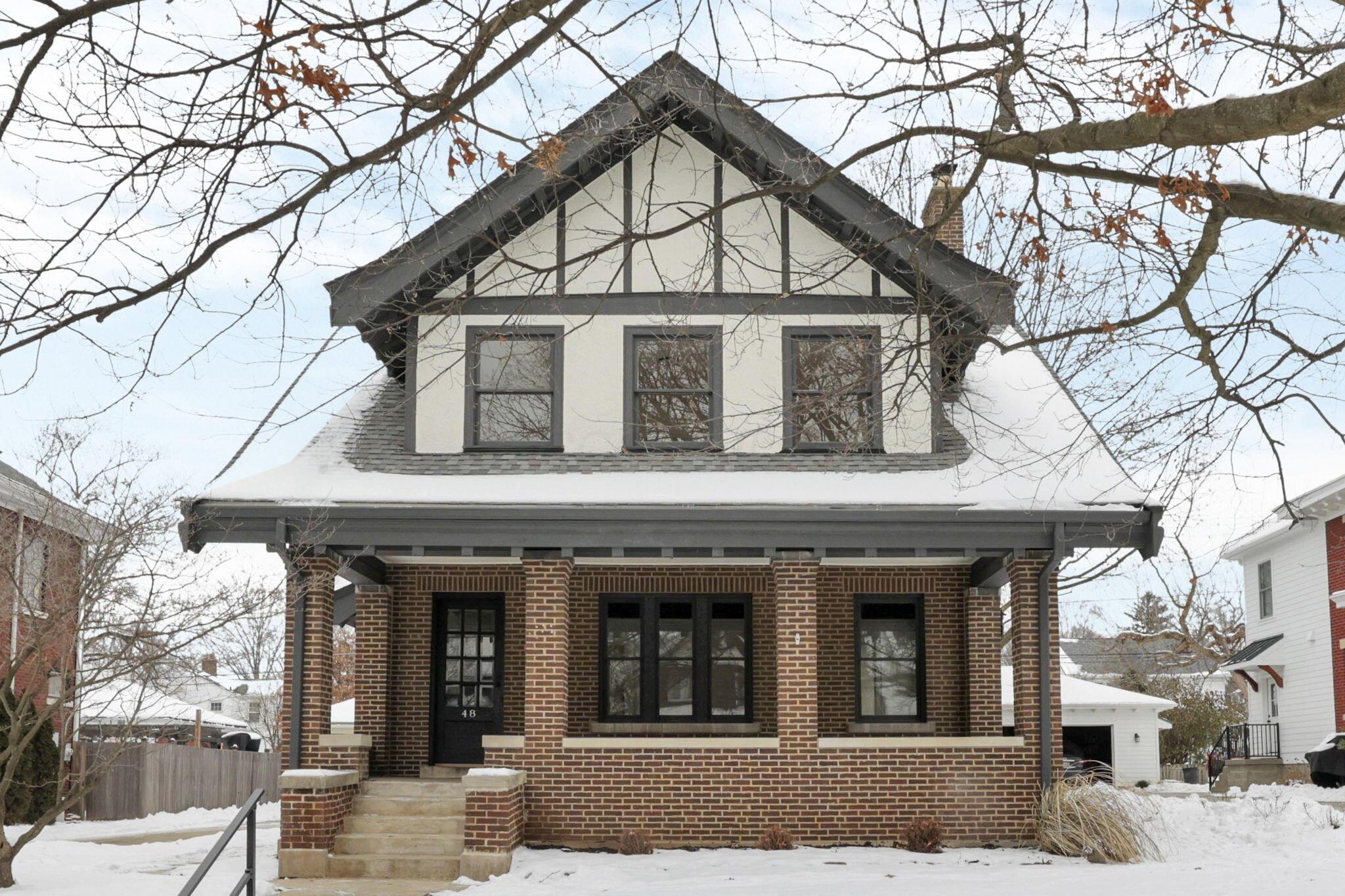 48 Oakland Park Avenue