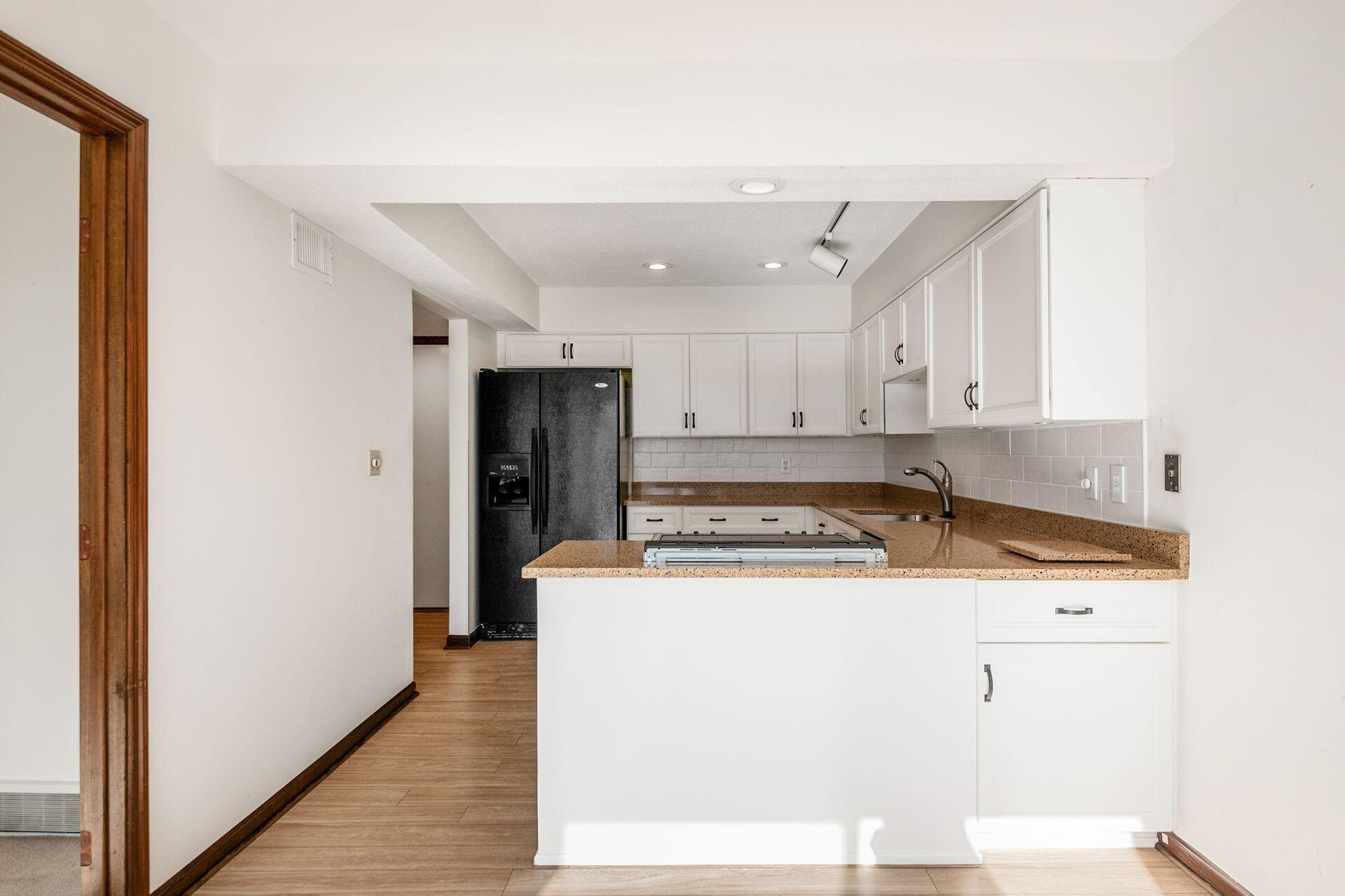 123 Saint Julien Street, 31E