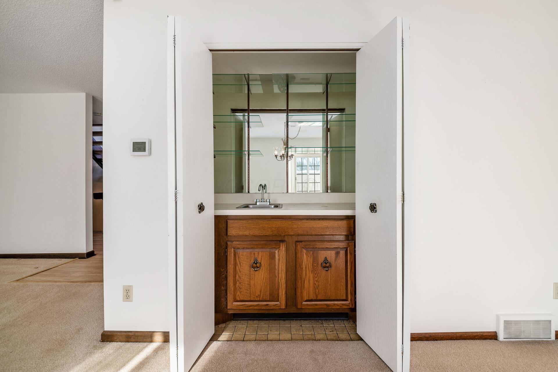 123 Saint Julien Street, 31E