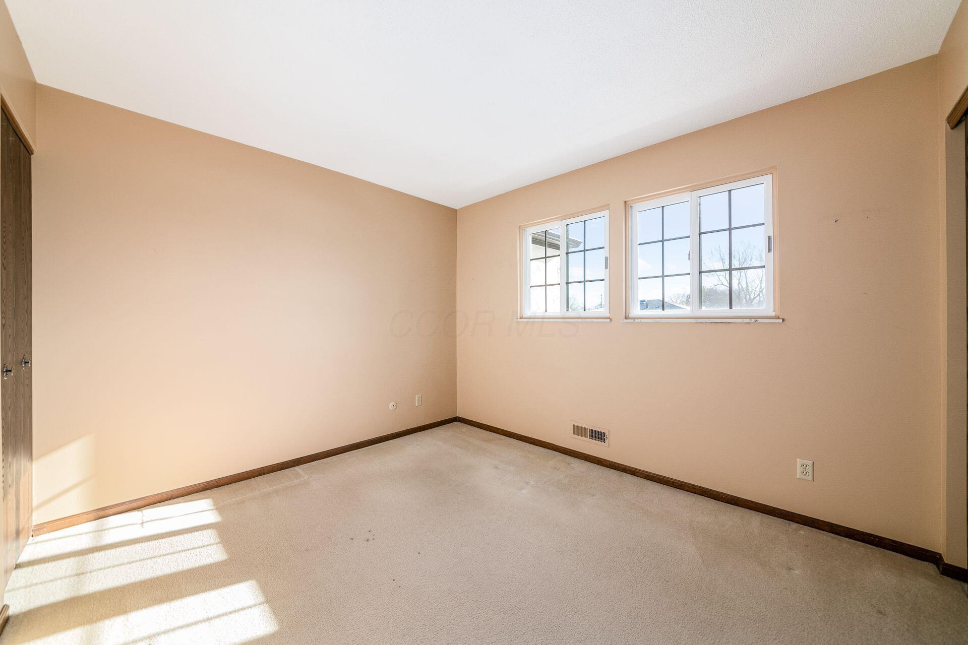 123 Saint Julien Street, 31E