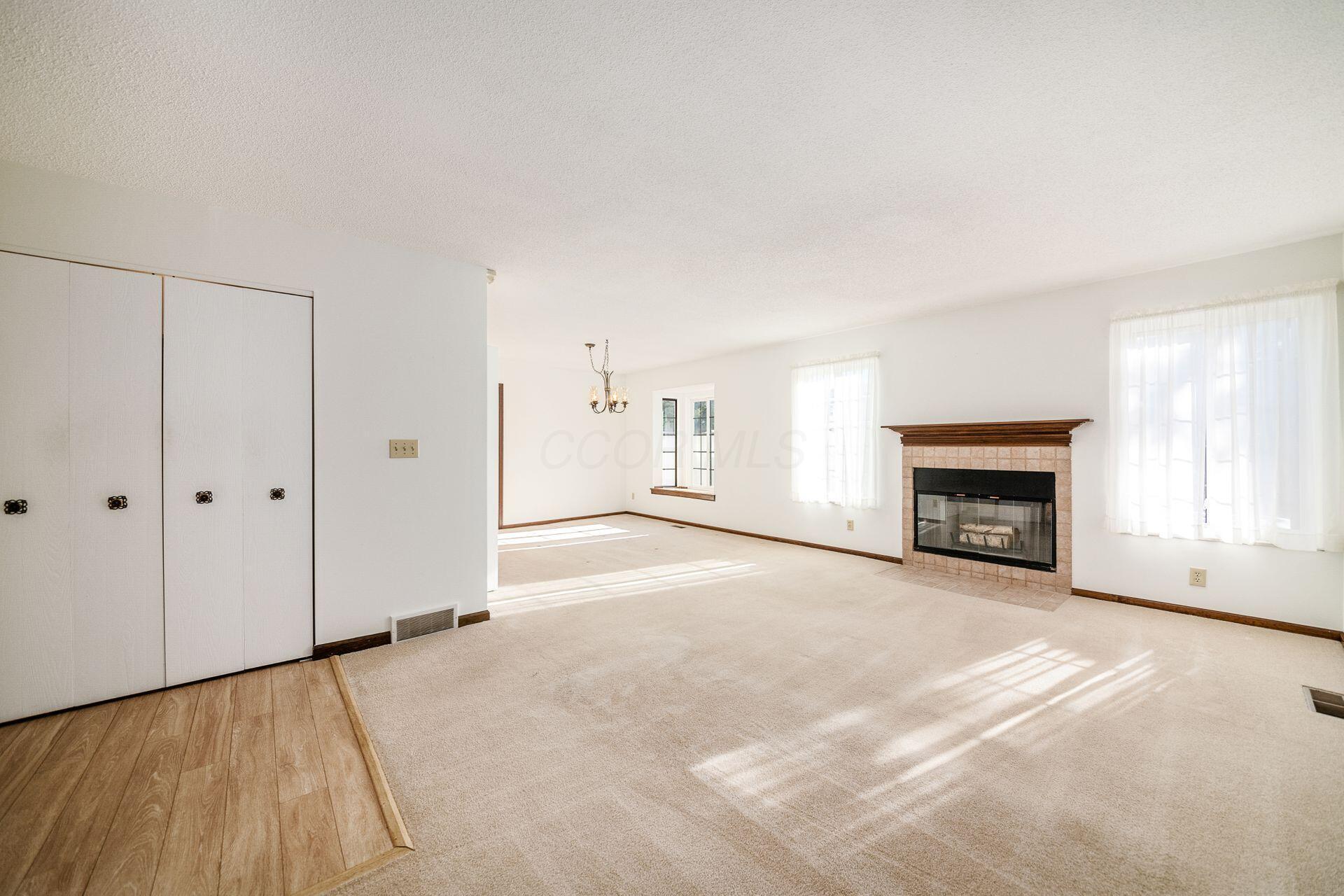 123 Saint Julien Street, 31E