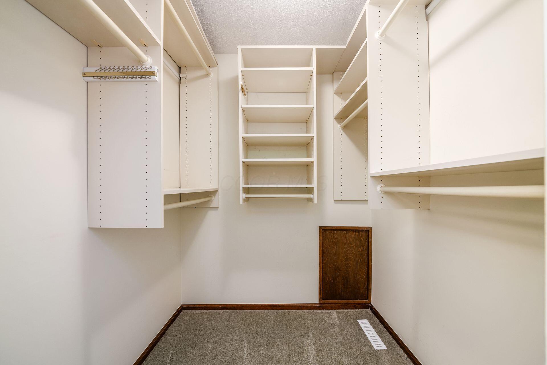 123 Saint Julien Street, 31E