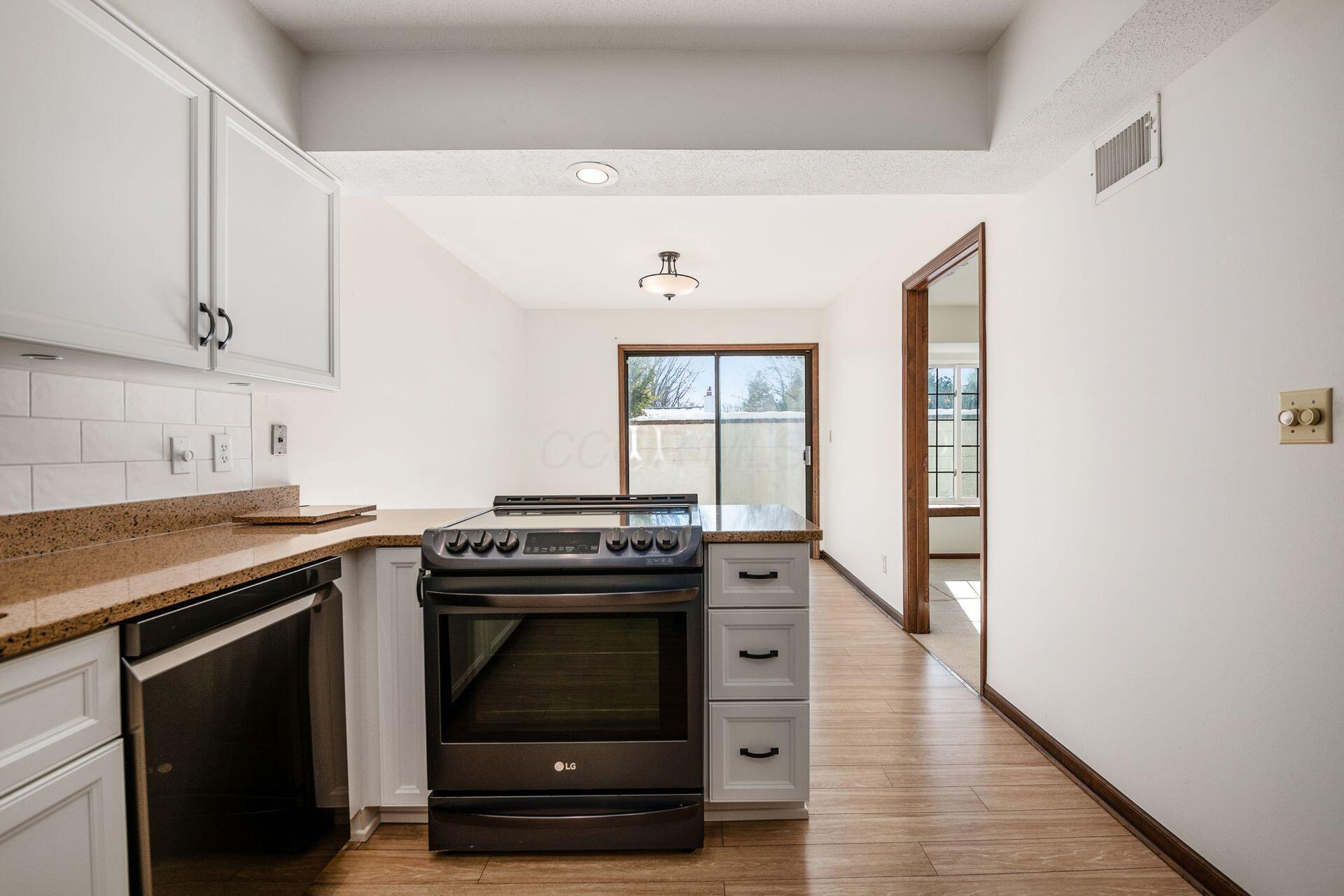 123 Saint Julien Street, 31E