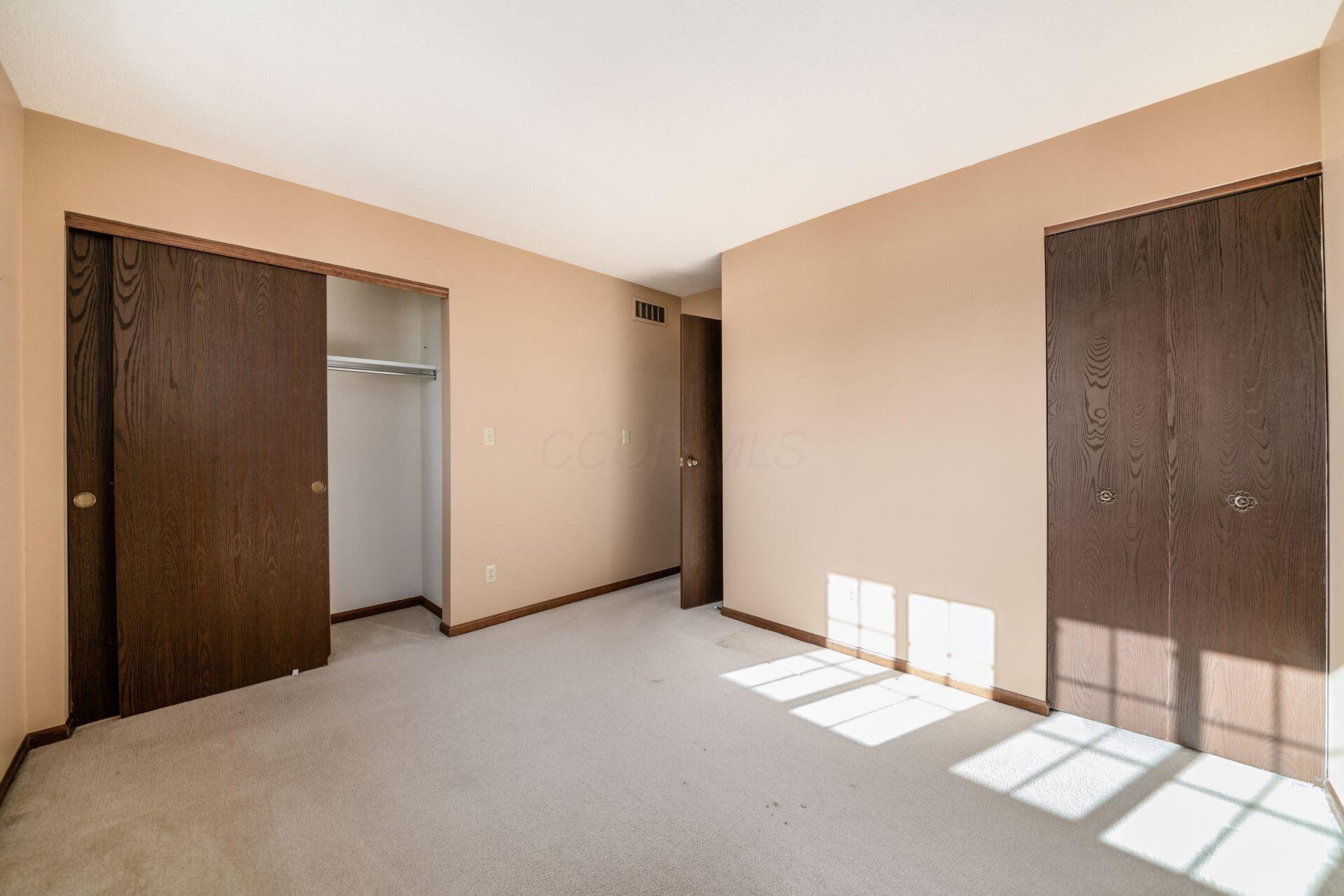 123 Saint Julien Street, 31E