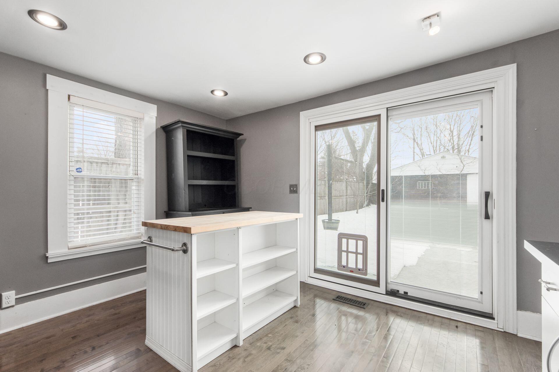 443 E Columbus Street