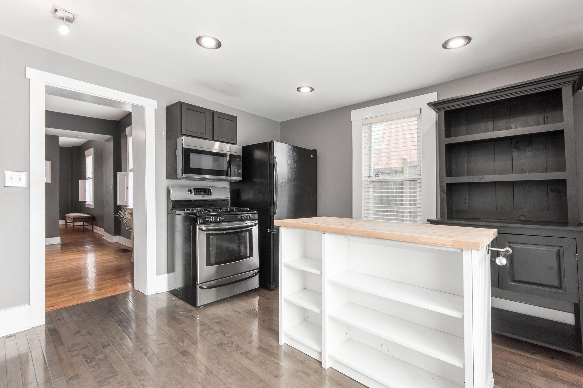 443 E Columbus Street