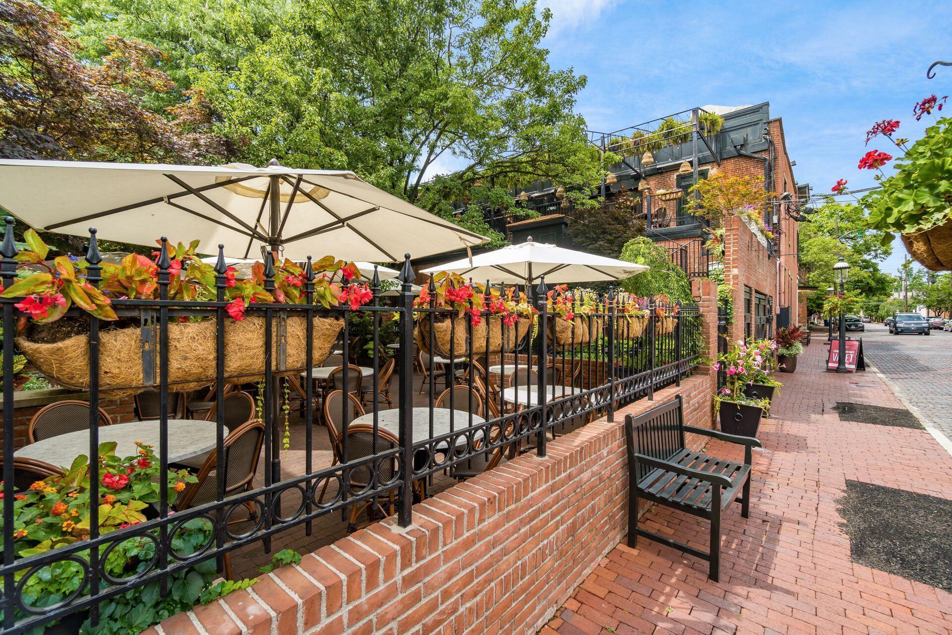 443 E Columbus Street