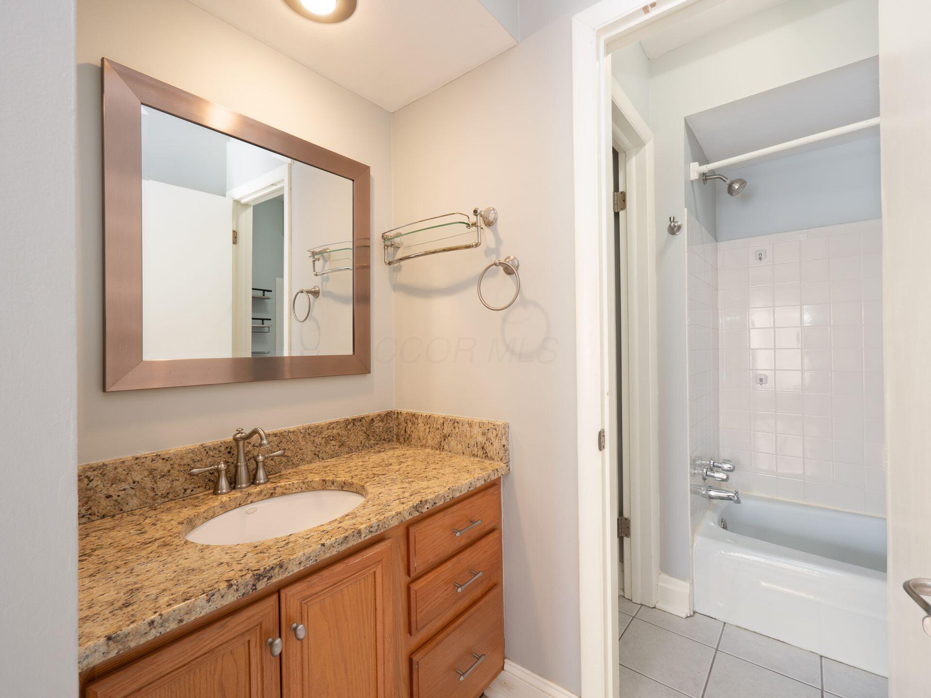 108 E Dublin Granville Road, K