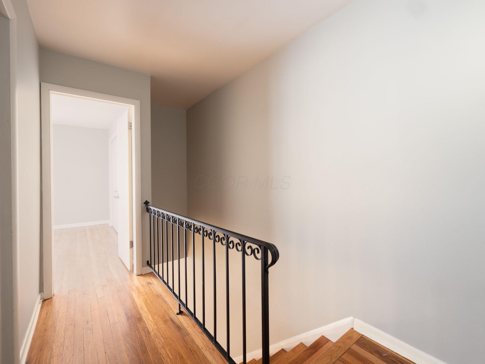 108 E Dublin Granville Road, K