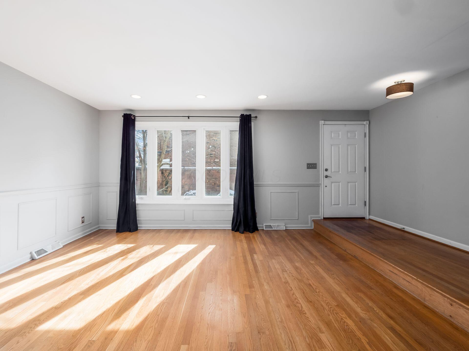 108 E Dublin Granville Road, K