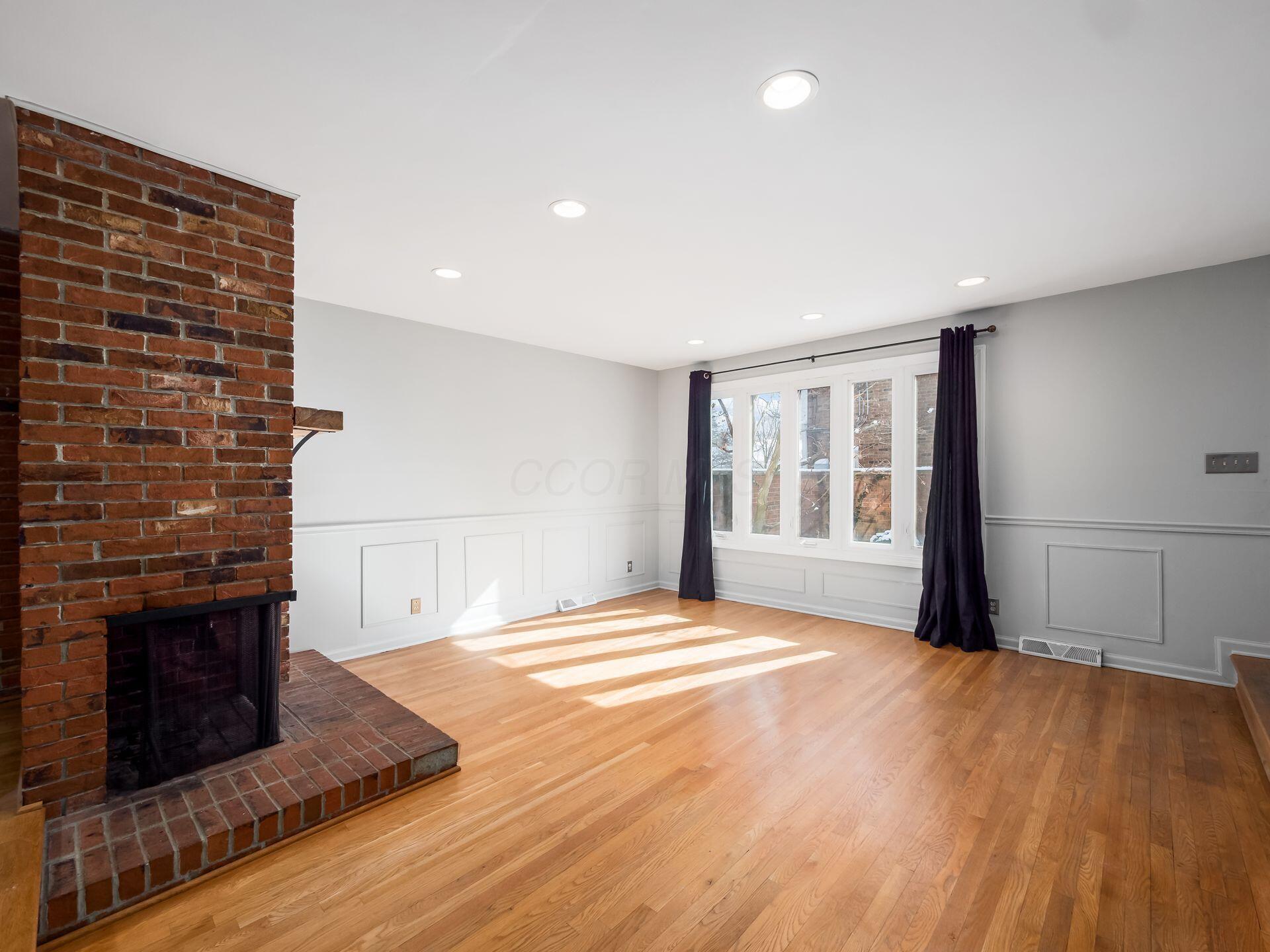 108 E Dublin Granville Road, K