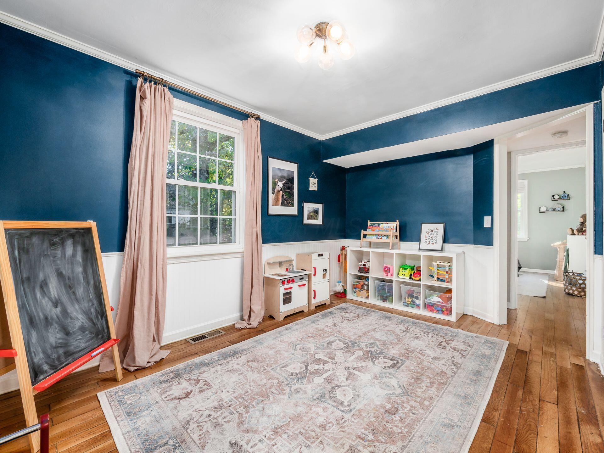 305 E Selby Boulevard