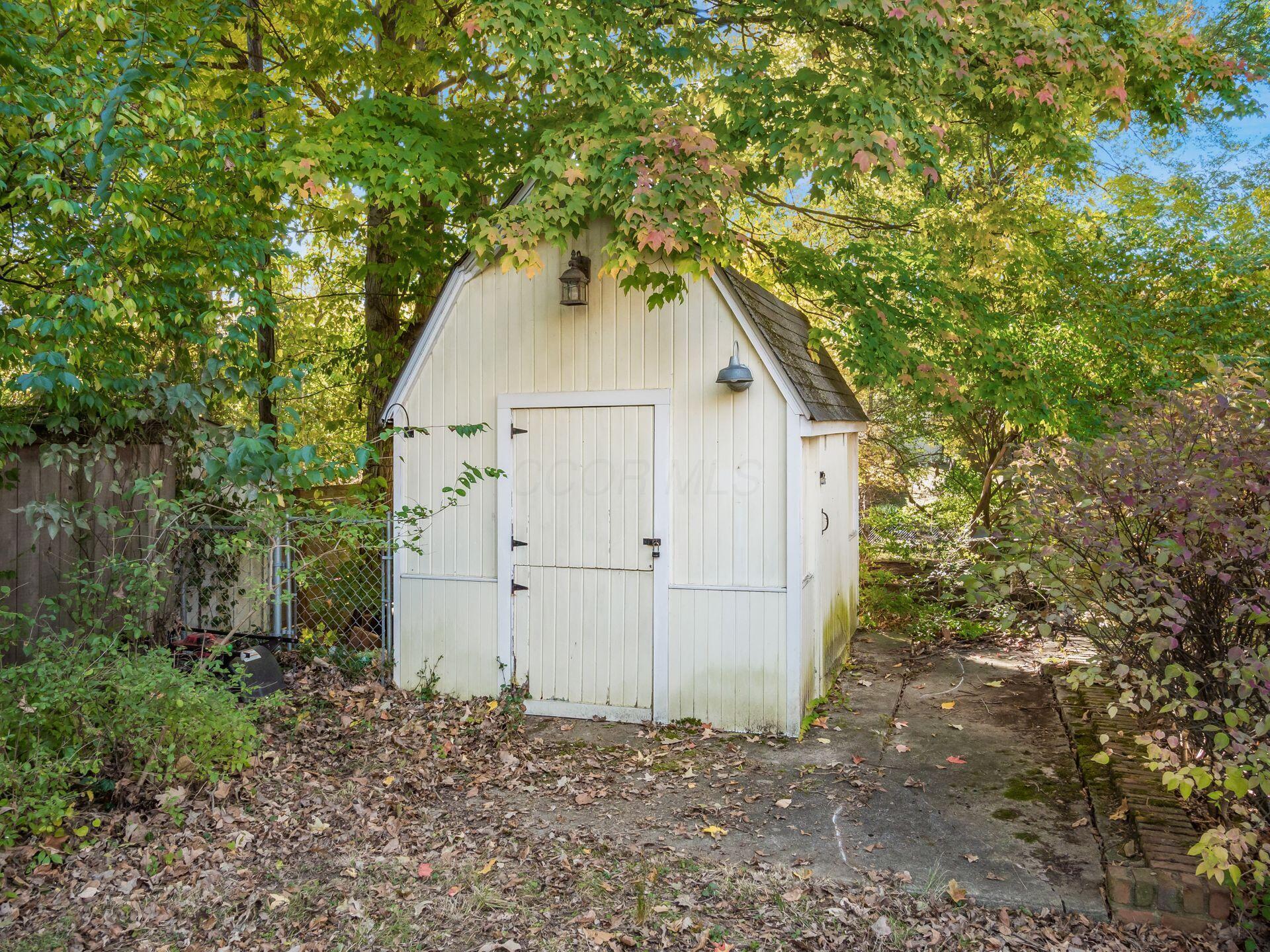 305 E Selby Boulevard