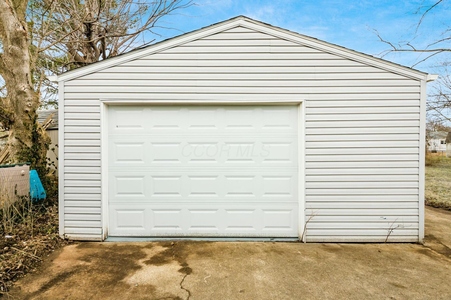 4406 Kumler Drive