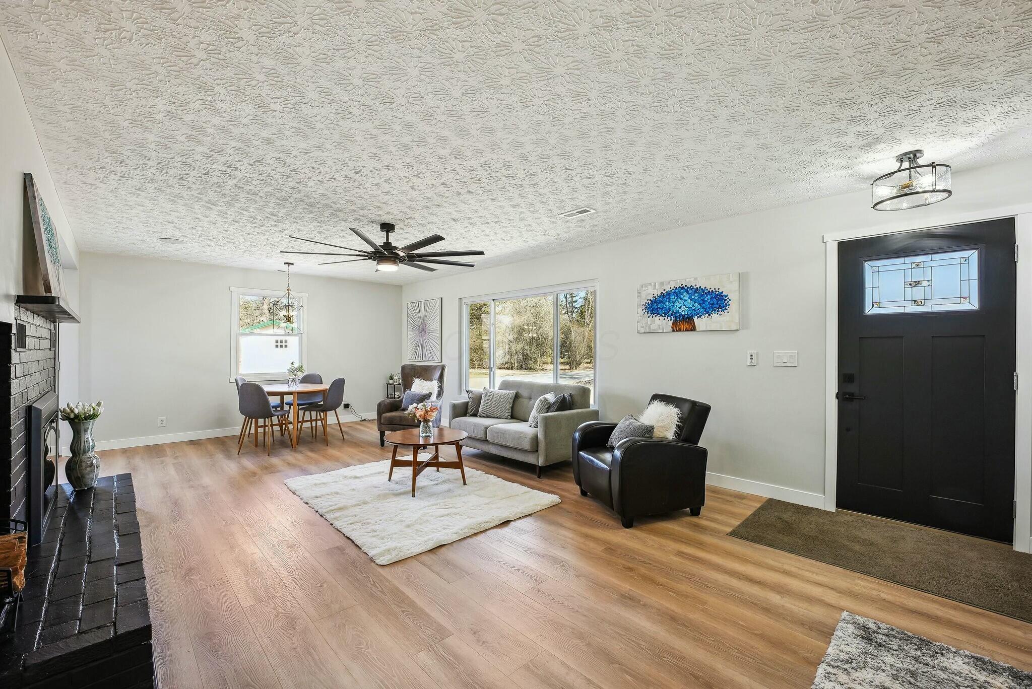 14531 Woodhill Drive