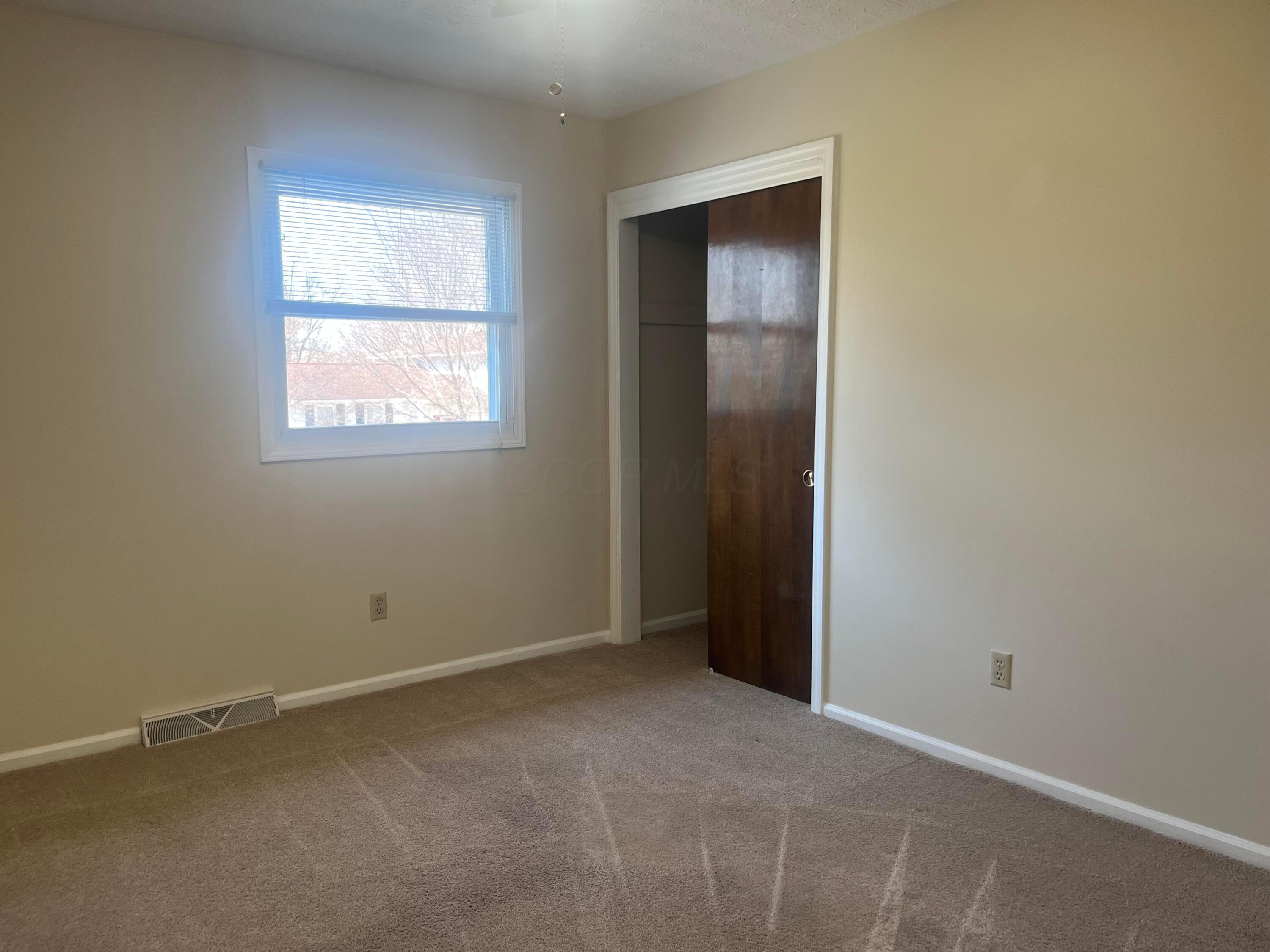 6652 Belleshire Street