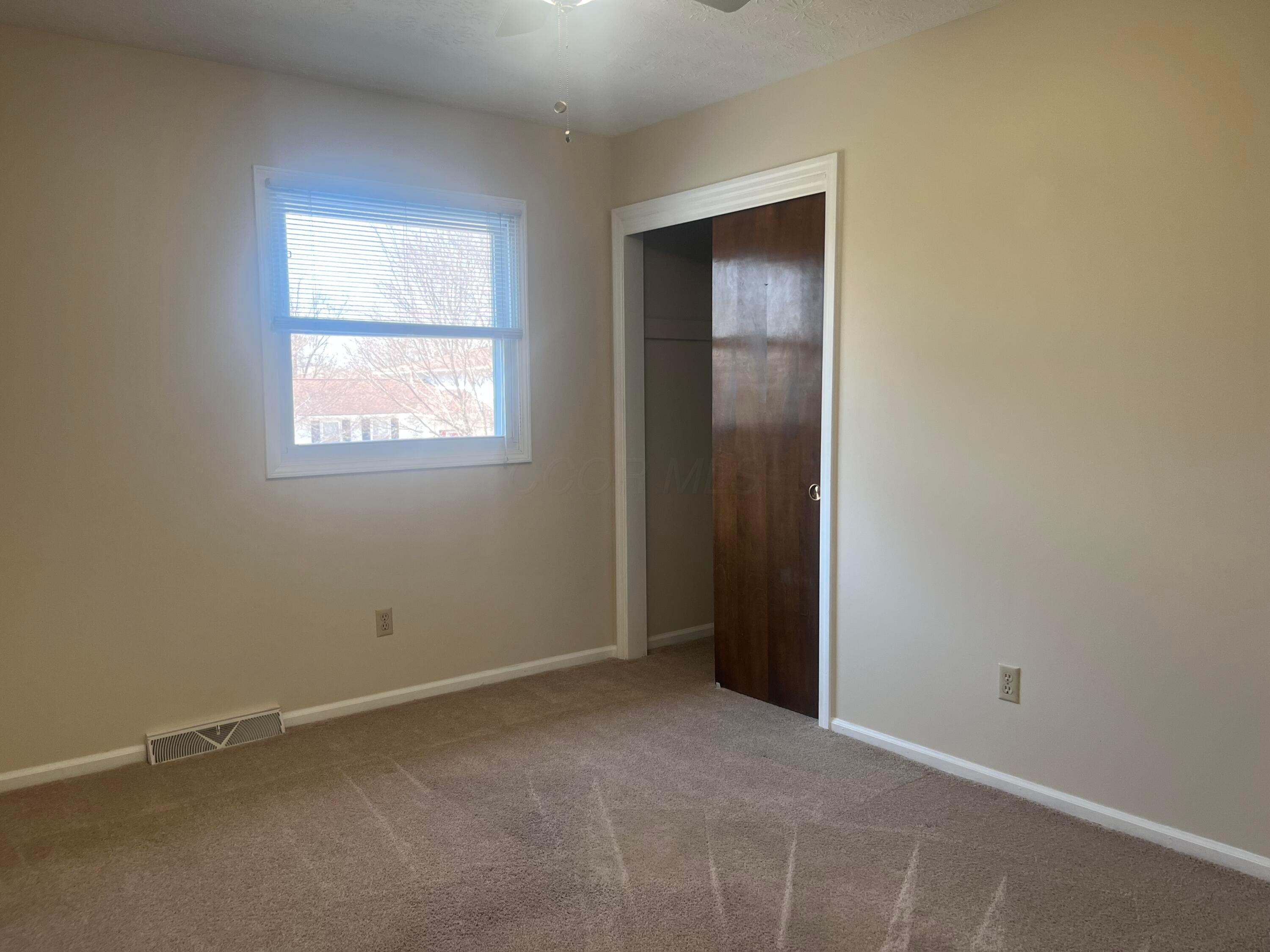 6652 Belleshire Street