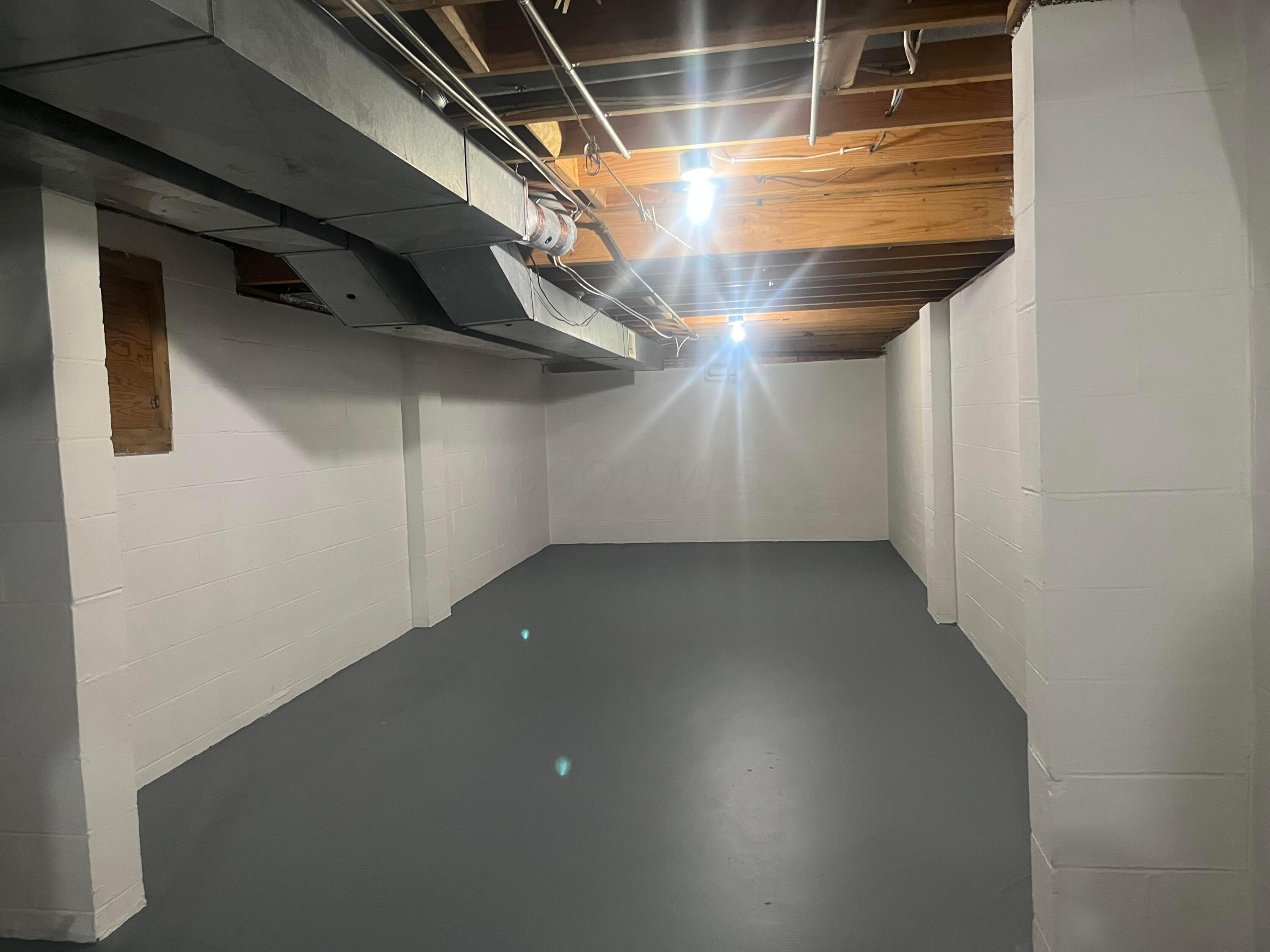 6652 Belleshire Street