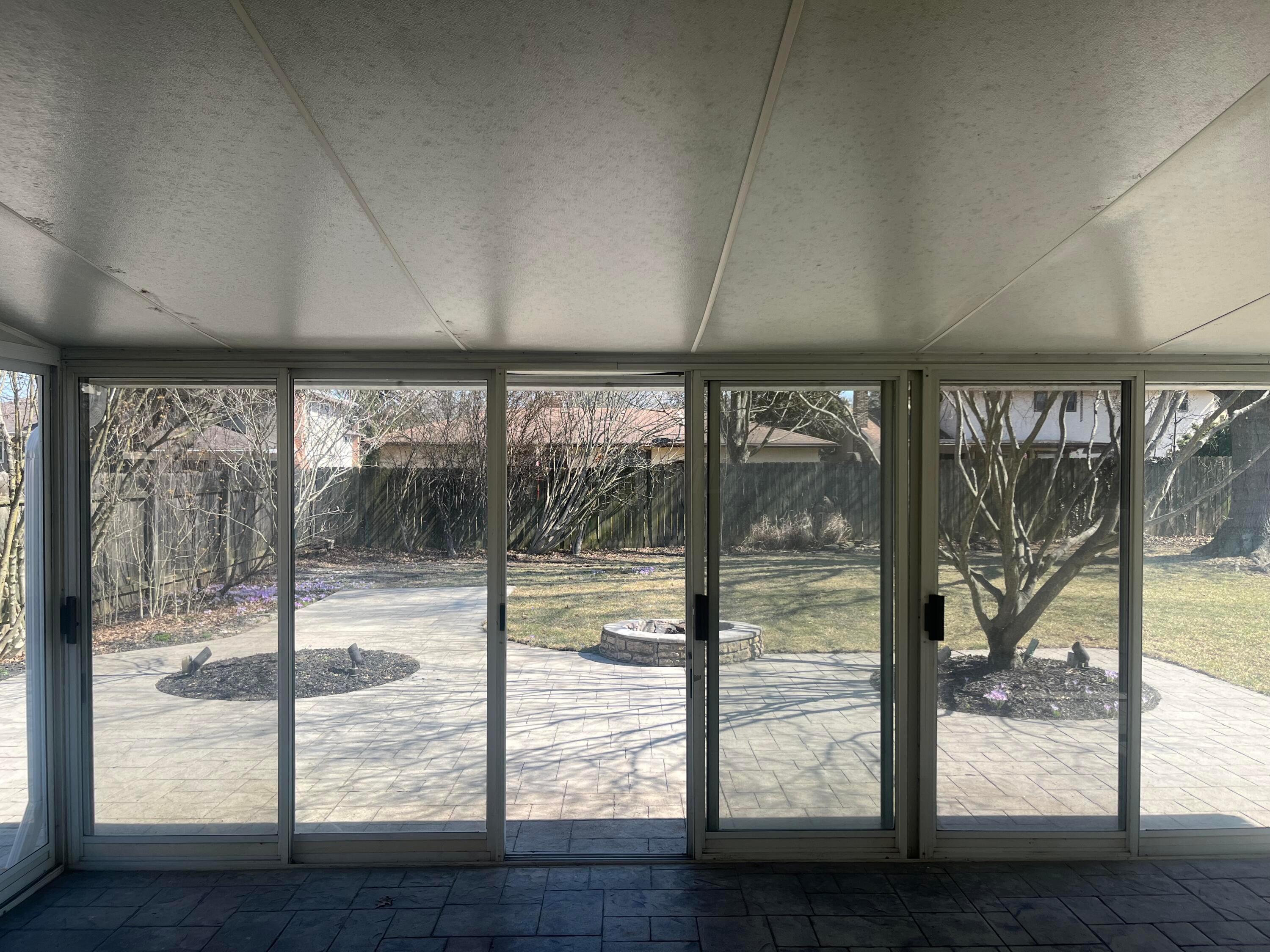 6652 Belleshire Street