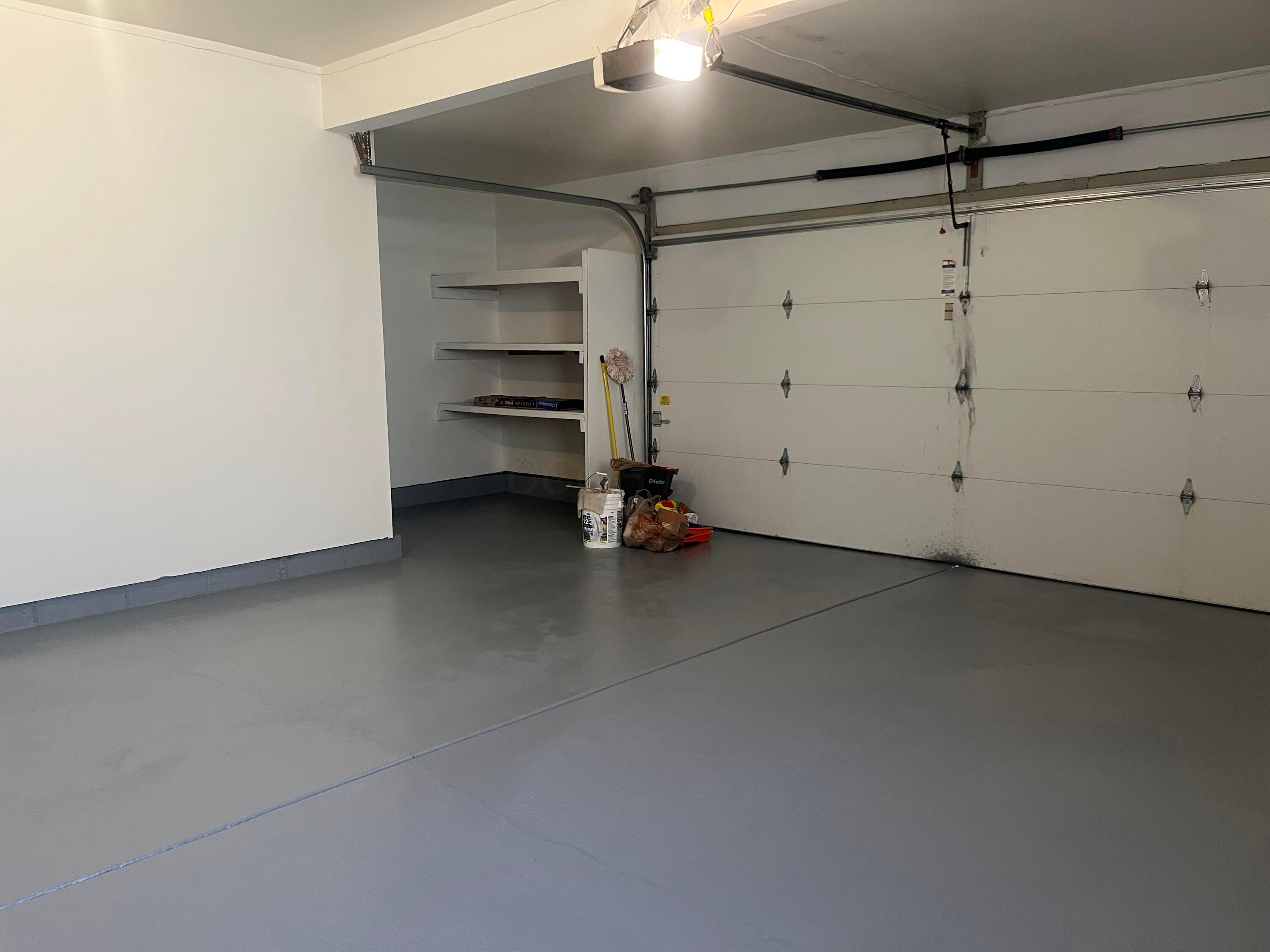 6652 Belleshire Street