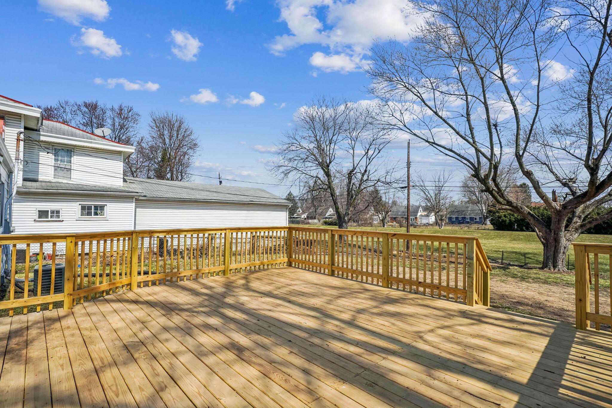 1612 Courtright Road