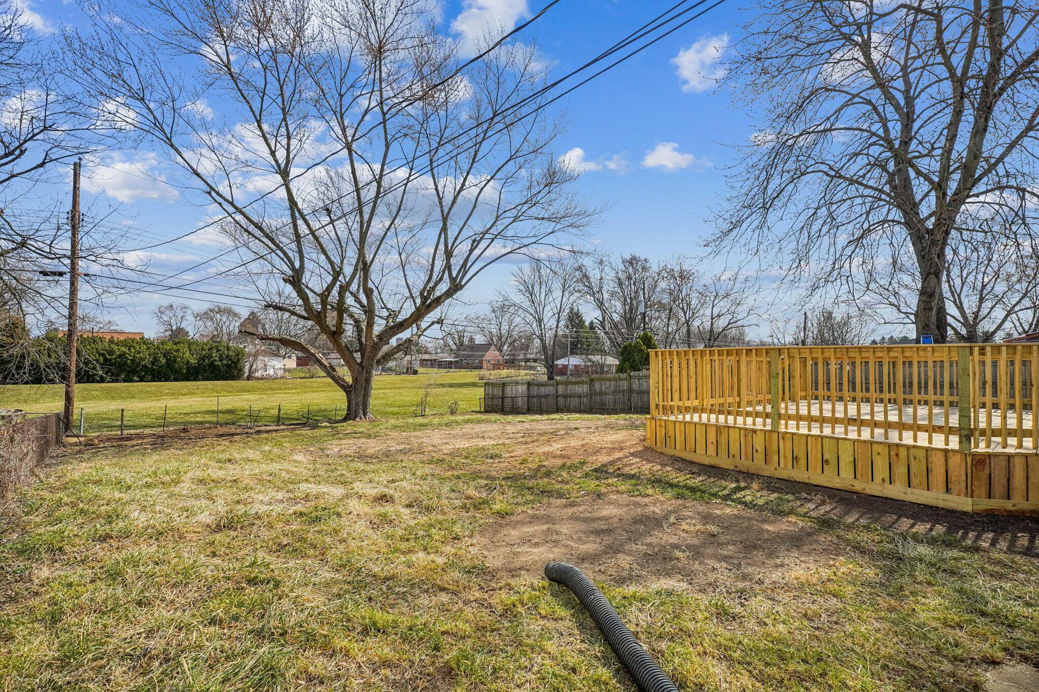 1612 Courtright Road