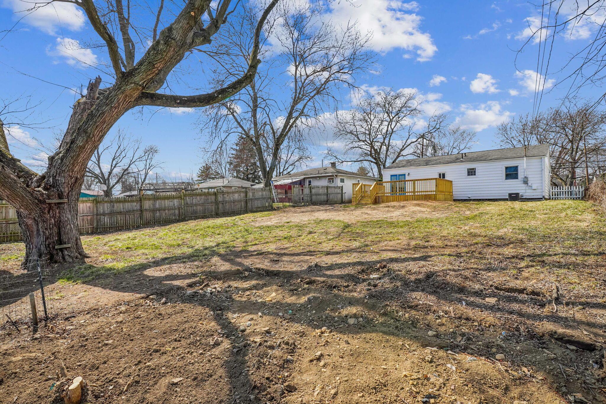 1612 Courtright Road