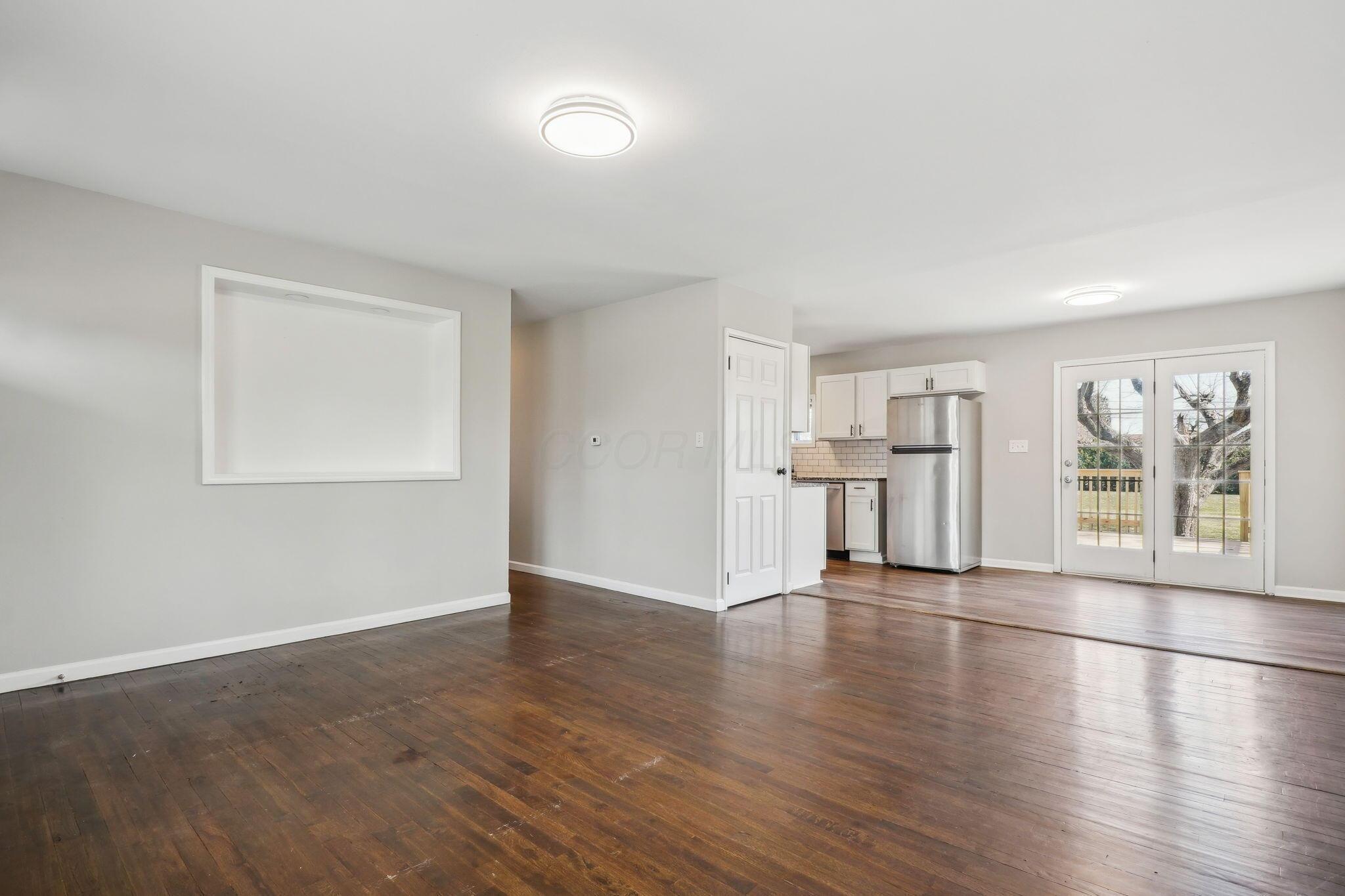 1612 Courtright Road