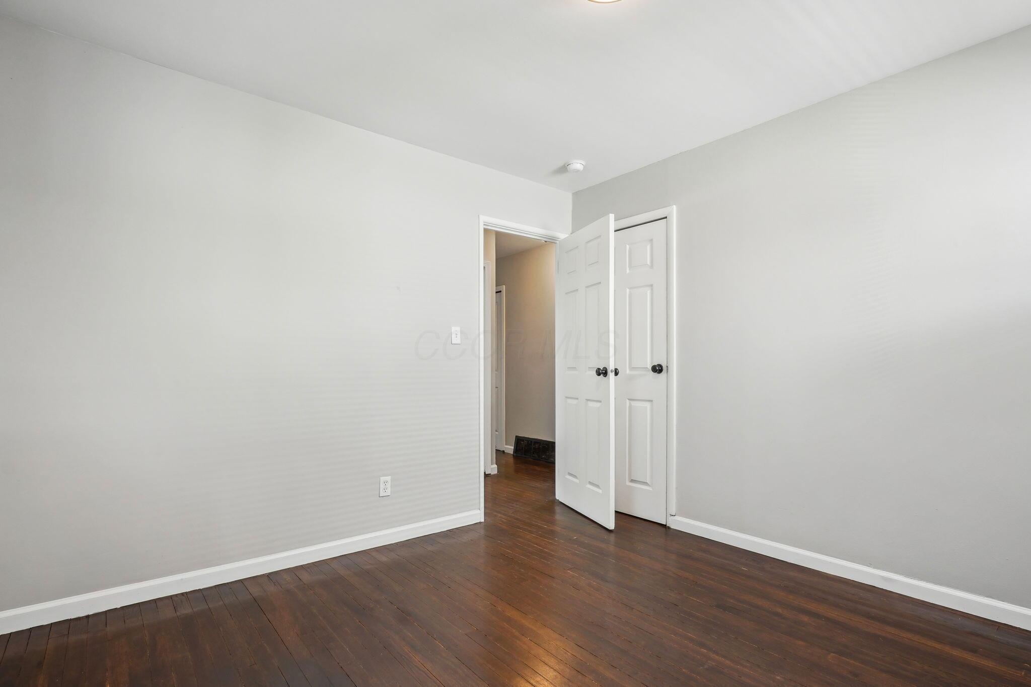 1612 Courtright Road