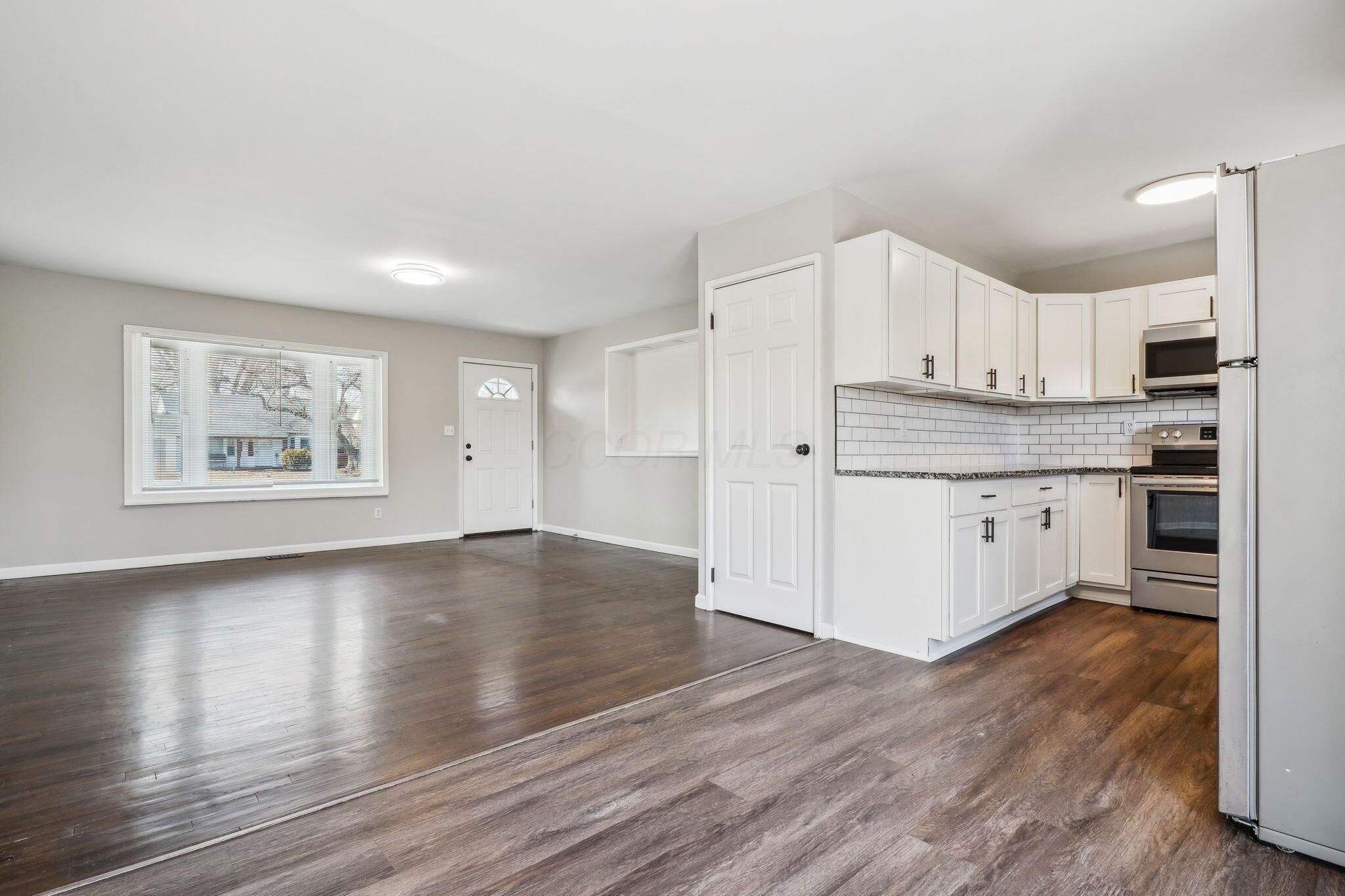 1612 Courtright Road