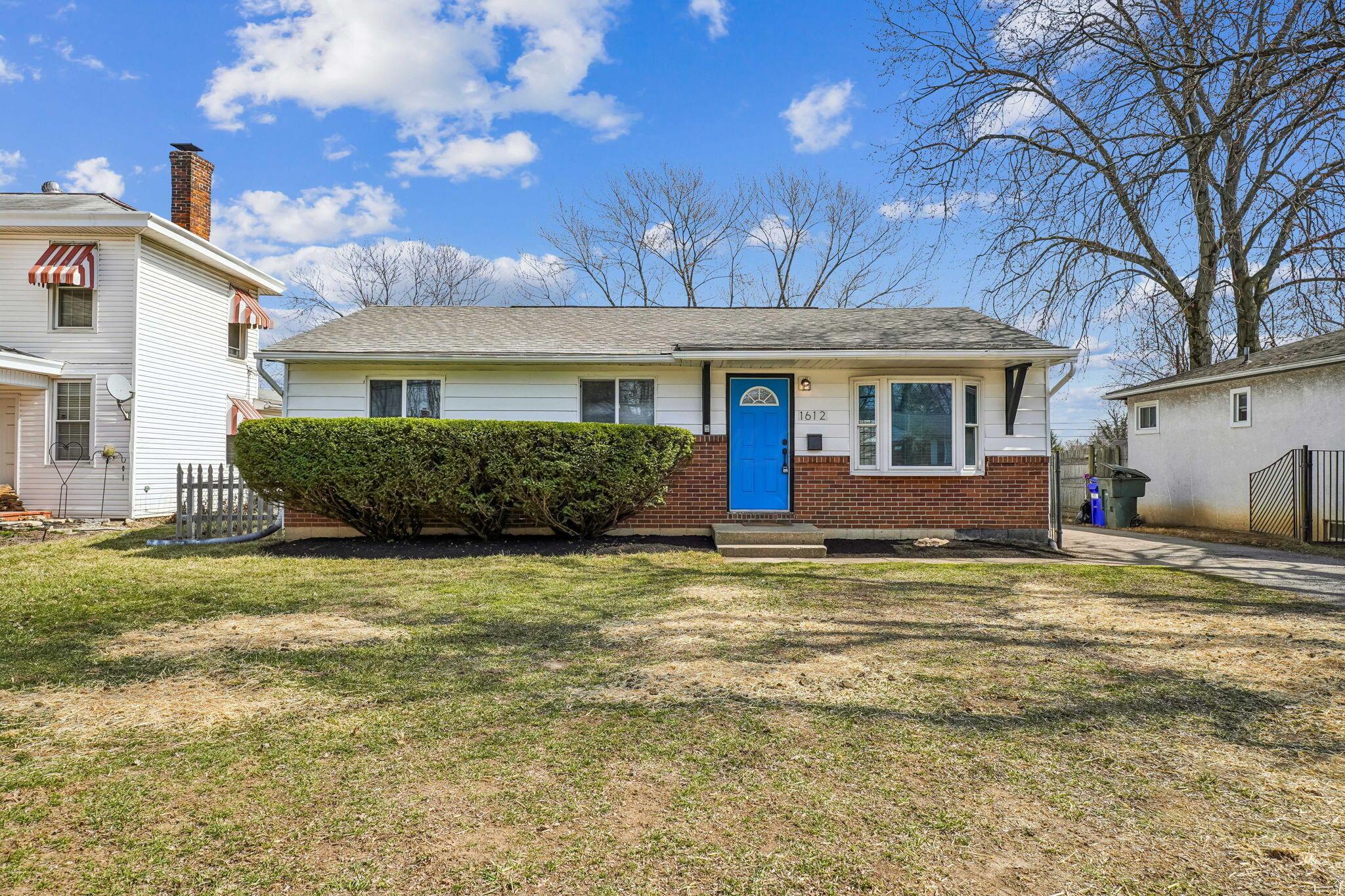 1612 Courtright Road