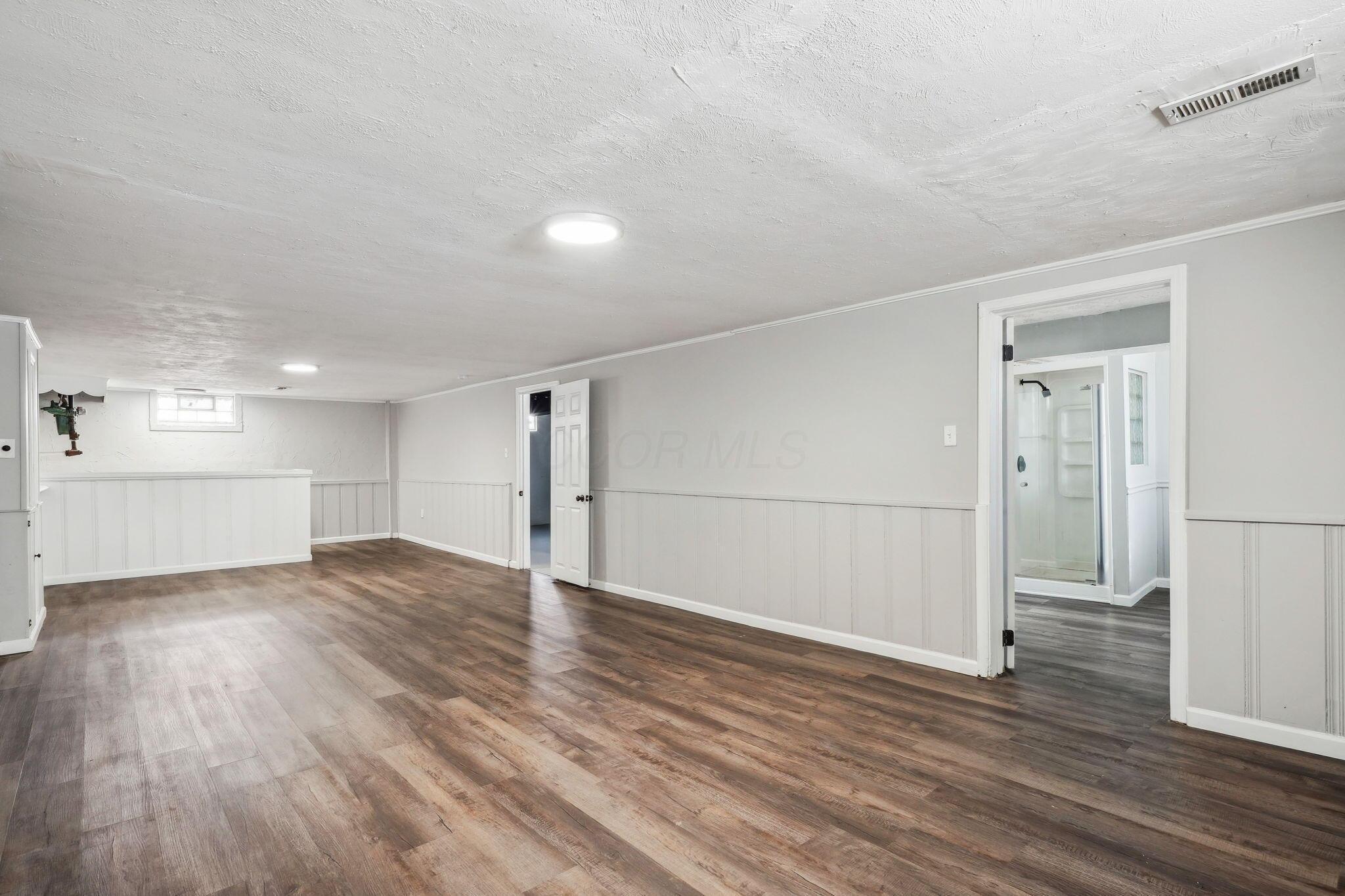 1612 Courtright Road