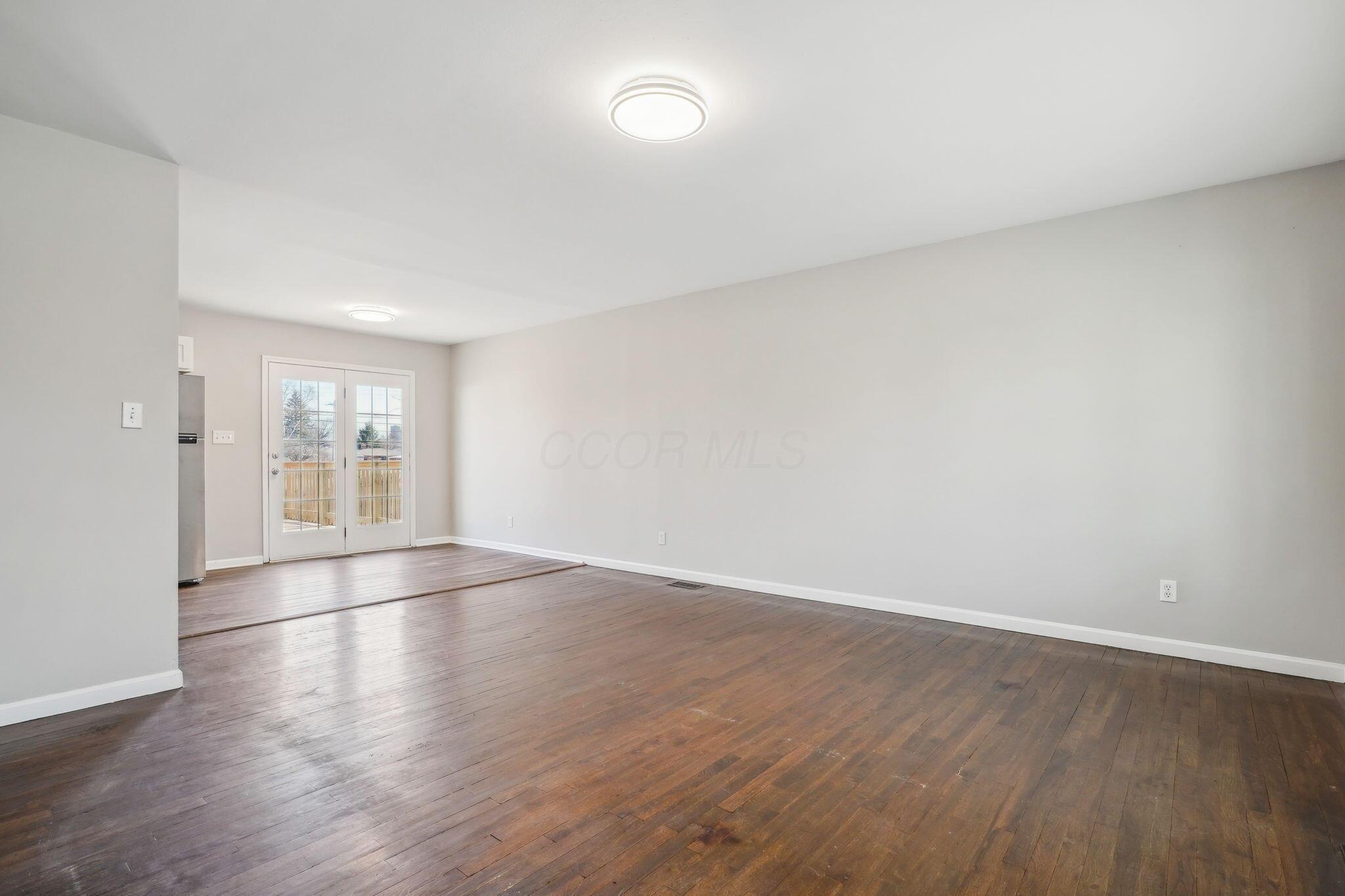 1612 Courtright Road