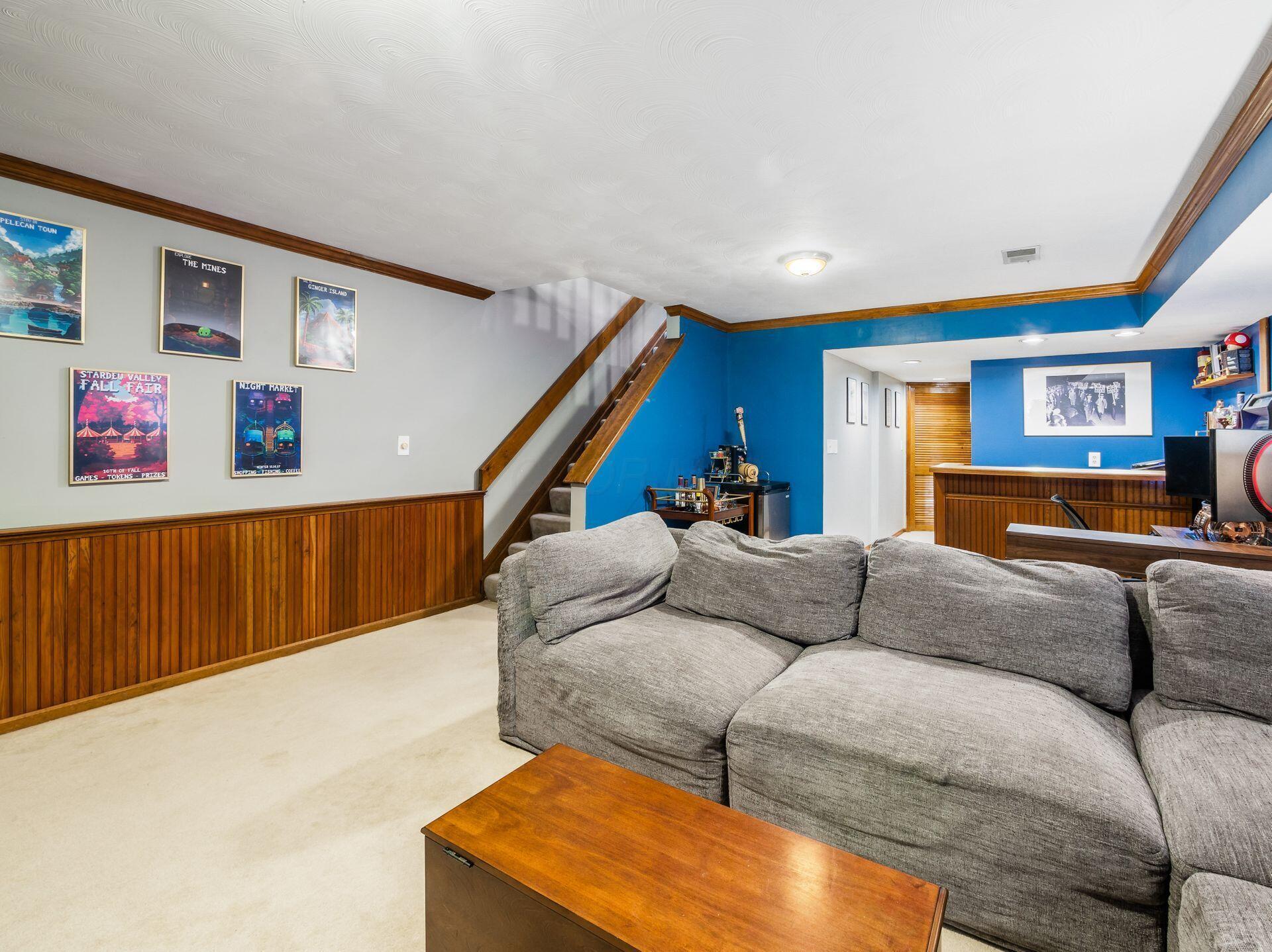 1612 Six Point Court