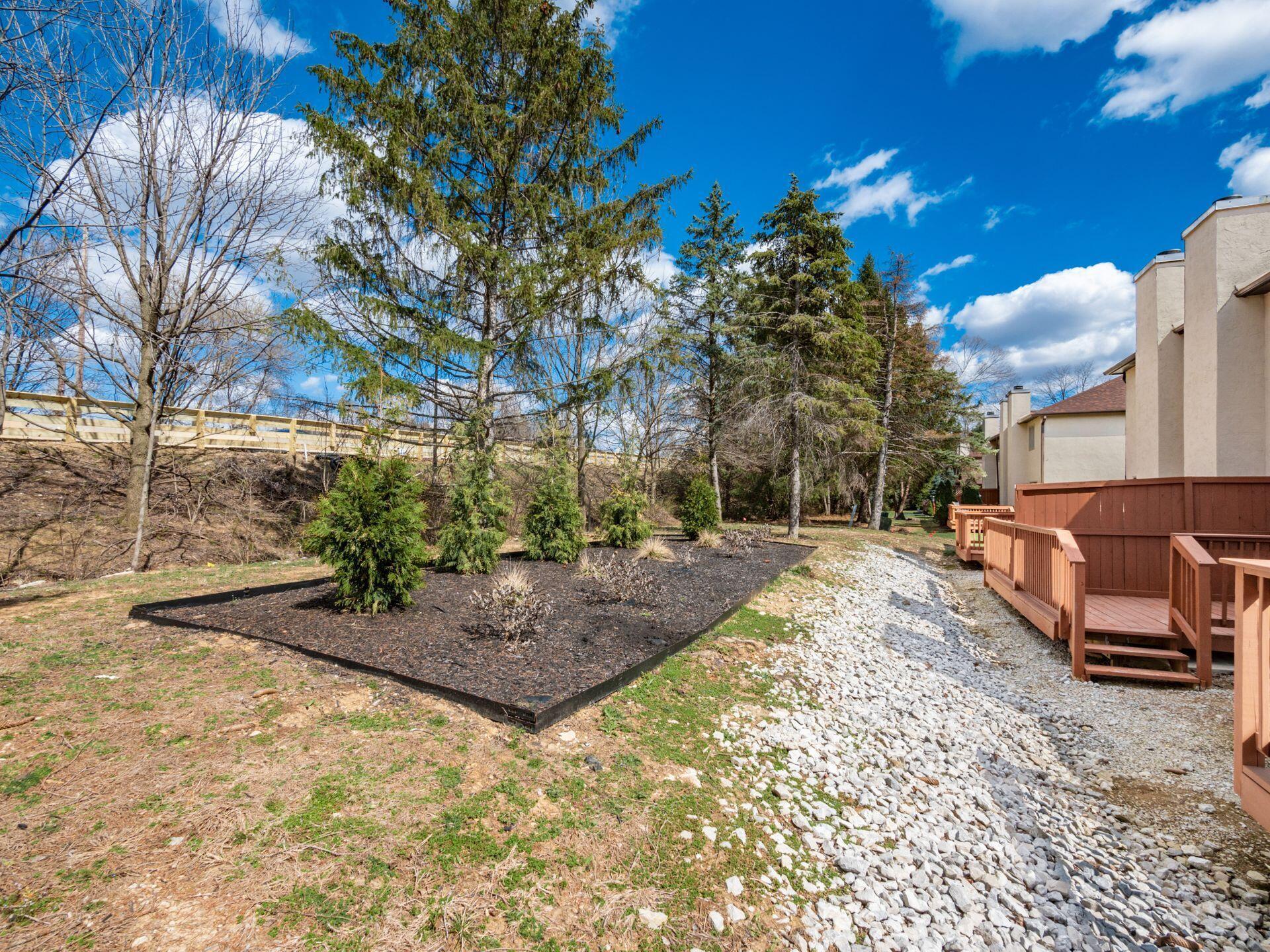 1612 Six Point Court