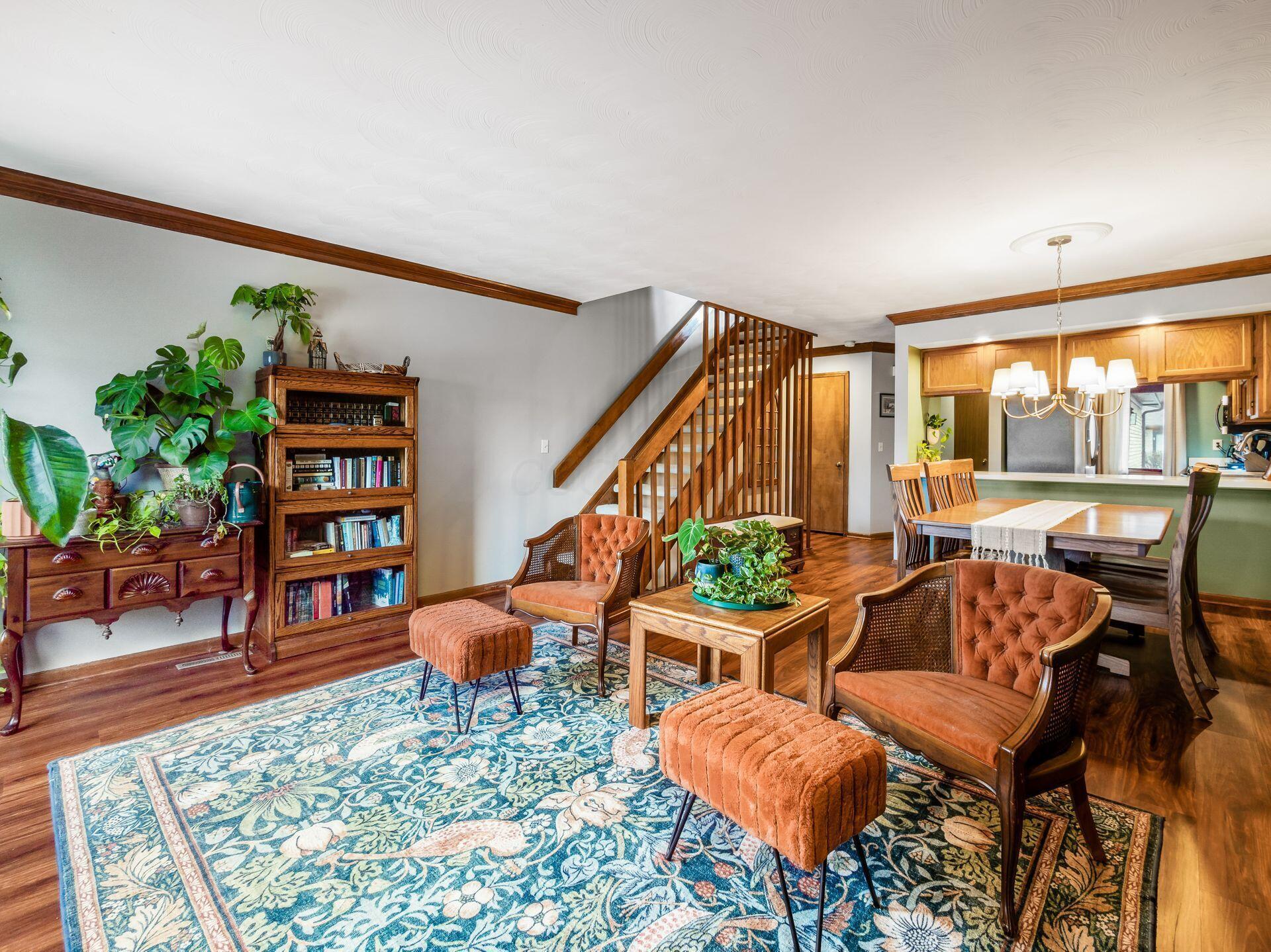 1612 Six Point Court