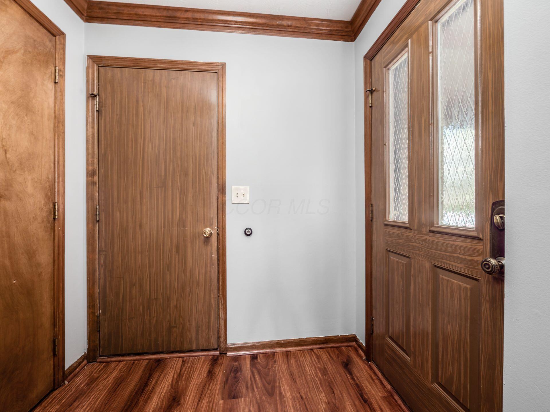 1612 Six Point Court